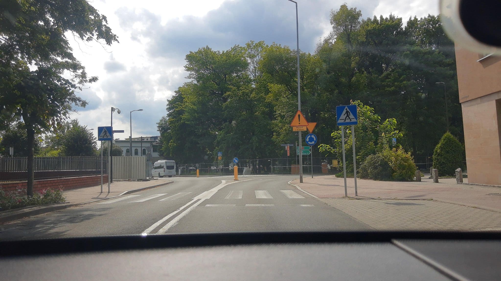 Street view near Stary Młyn, Żory — © pescan (CC BY-SA · Mapillary)