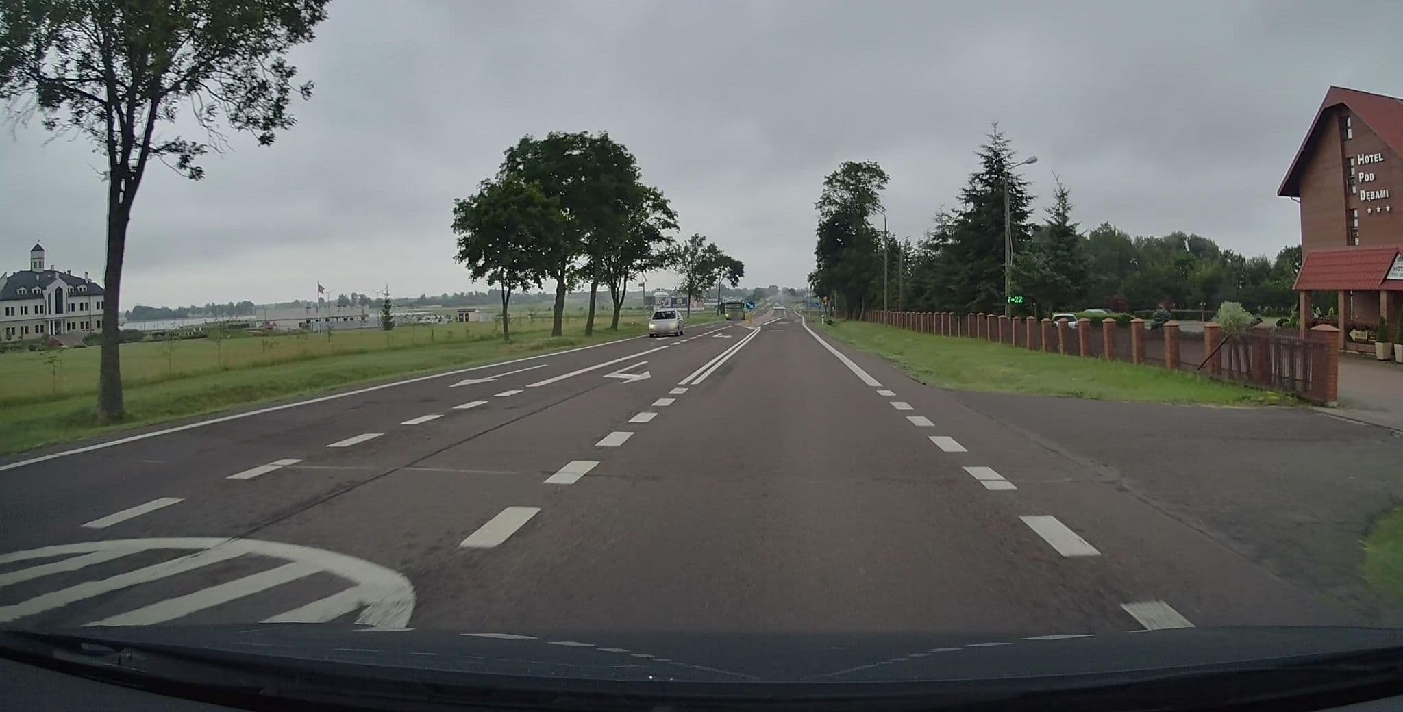 Street view near Hotel Pod Dębami, Terespol — © gpsmapper (CC BY-SA · Mapillary)