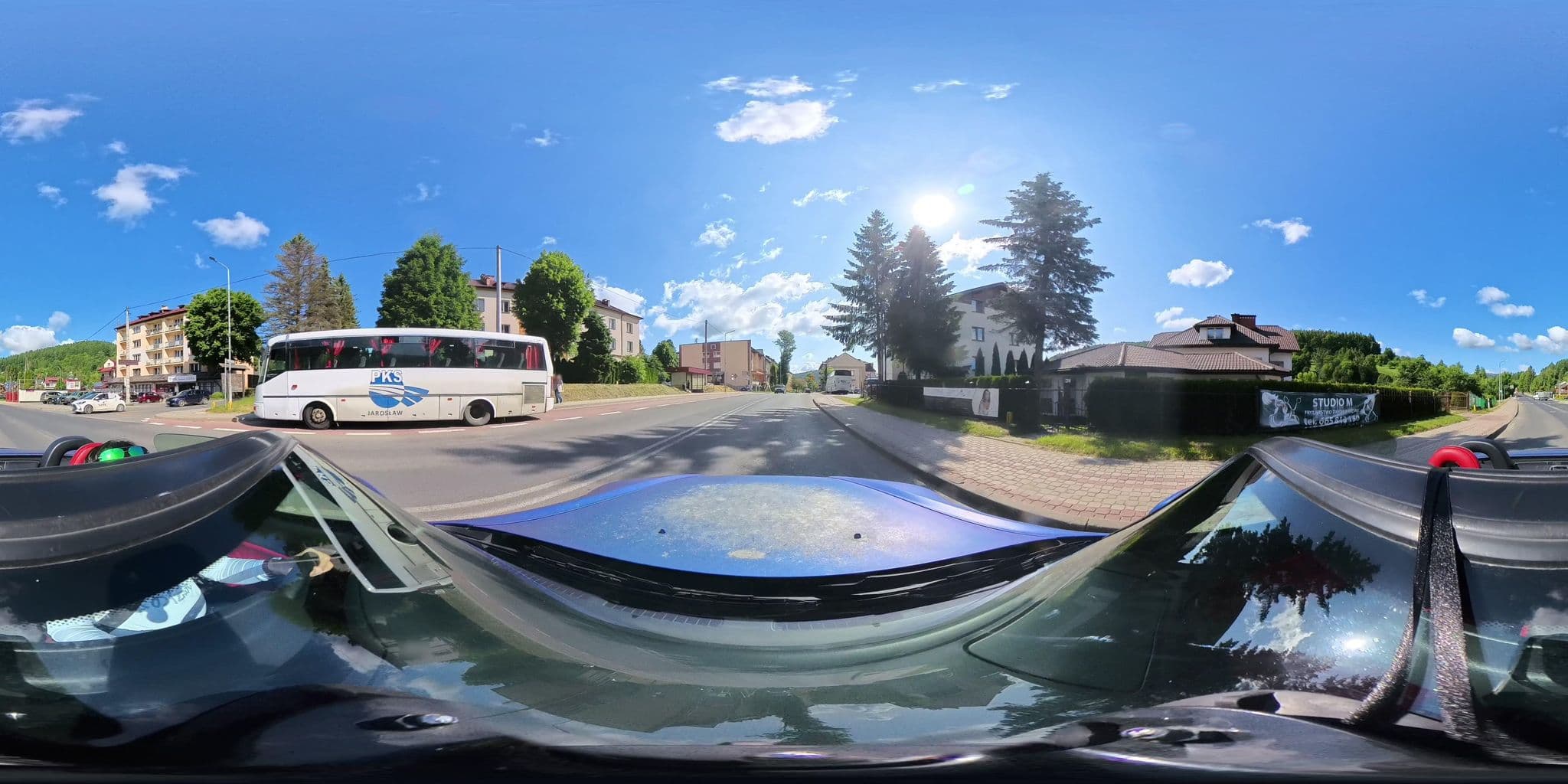 Street view near Lynks Resort, Ustrzyki Dolne — © m1k0 (CC BY-SA · Mapillary)