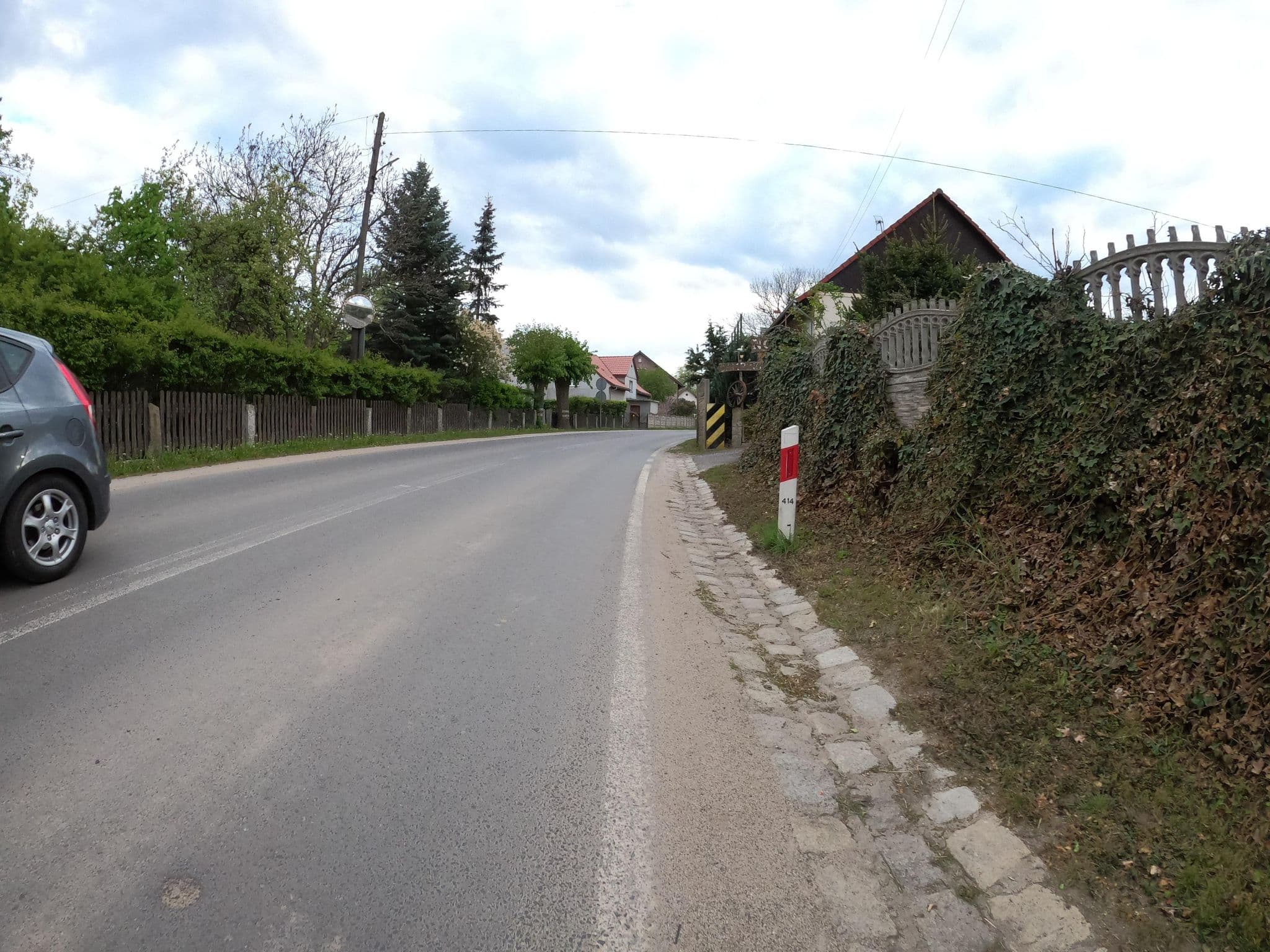 Street view near Pokoje gościnne u Wioli, Bolków — © masterofnoroad (CC BY-SA · Mapillary)