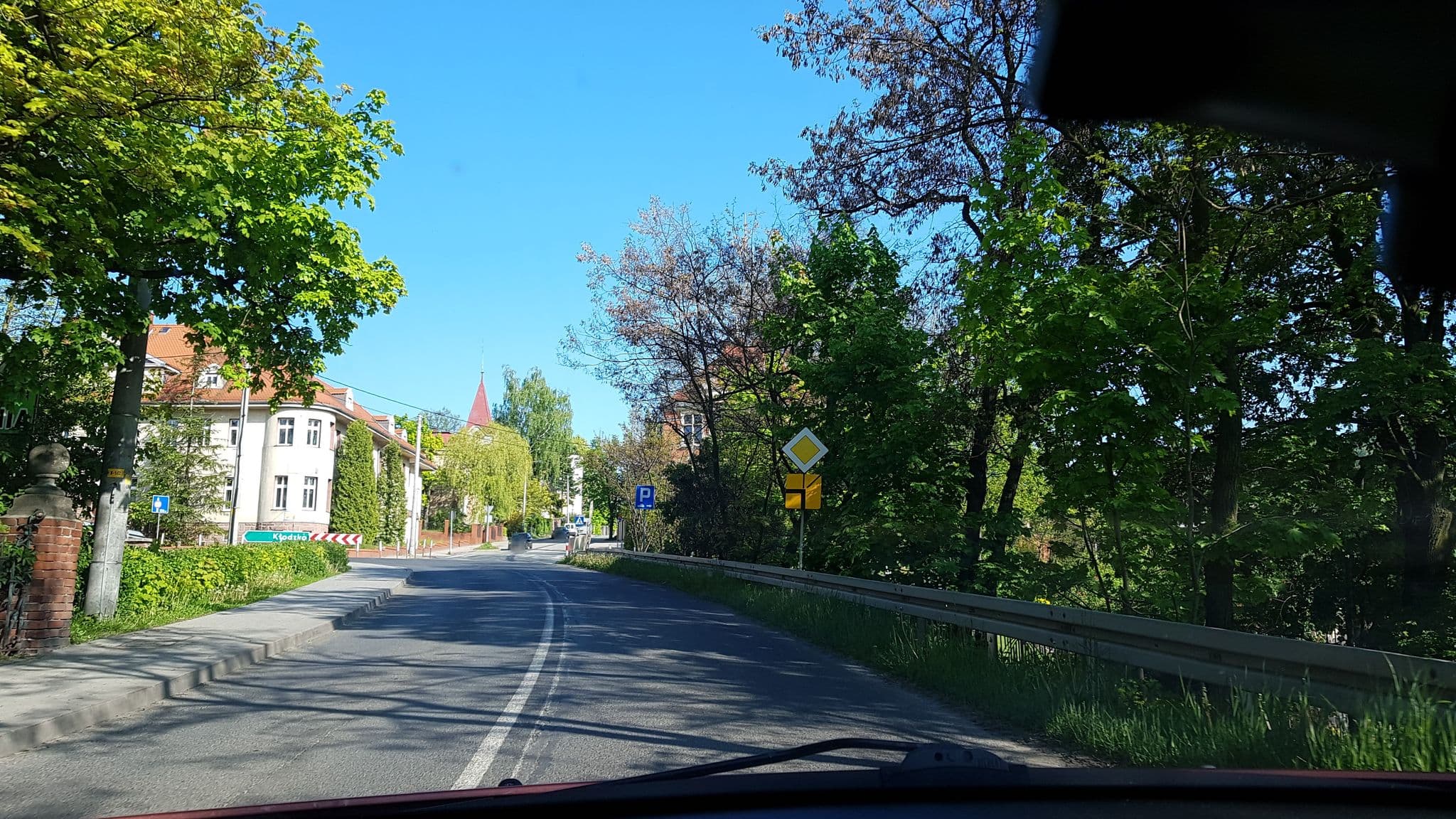 Street view near Willa Gutenberg, Nowa Ruda — © lukasz (CC BY-SA · Mapillary)