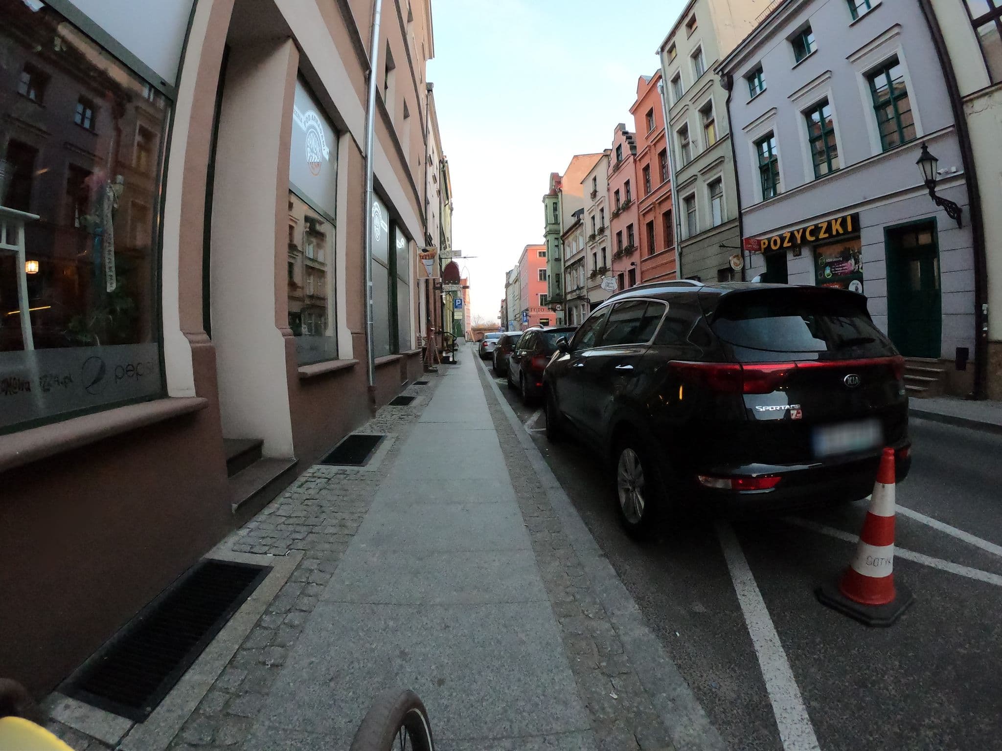 Street view near Hotel Gotyk, Toruń — © masterofnoroad (CC BY-SA · Mapillary)
