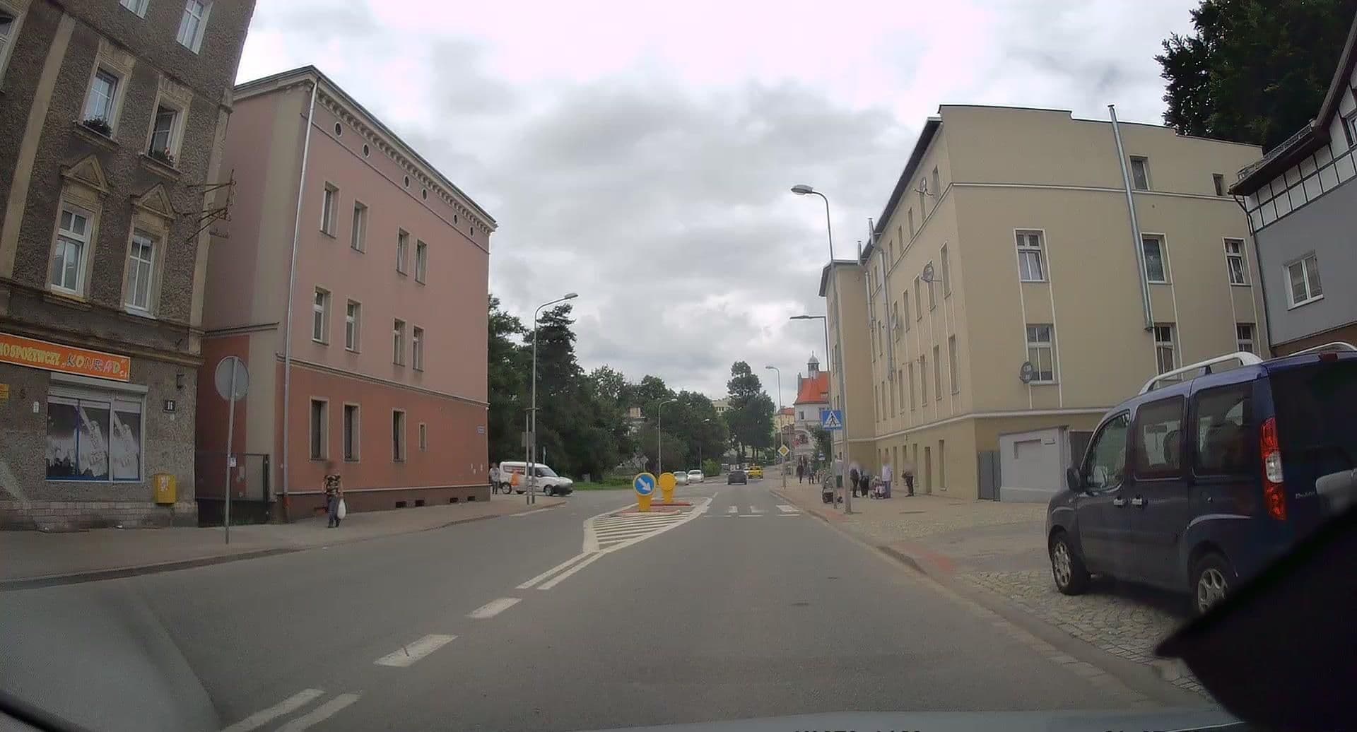 Street view near Noclegi Poza Szlakiem, Wałbrzych — © edc22 (CC BY-SA · Mapillary)