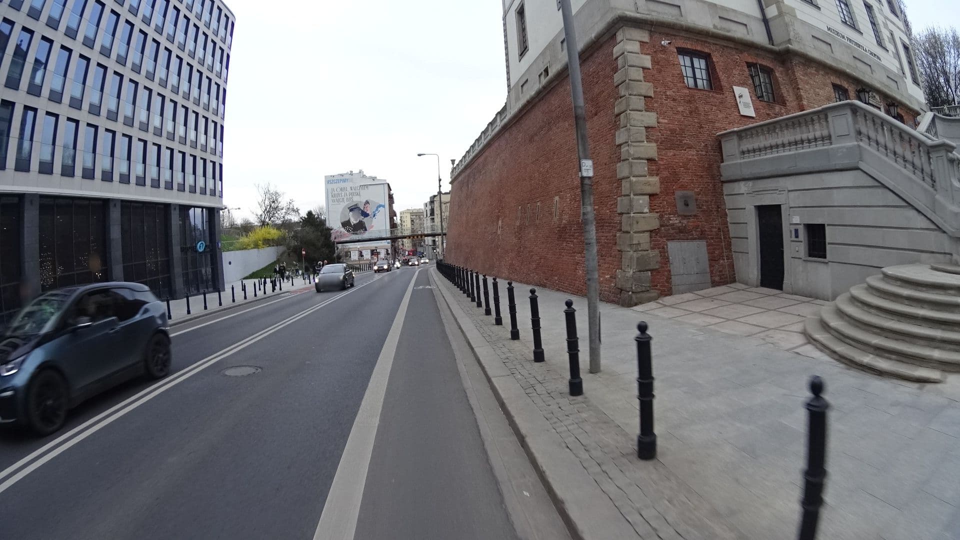 Street view near Motel One Warsaw-Chopin, Śródmieście — © awizonosz (CC BY-SA · Mapillary)