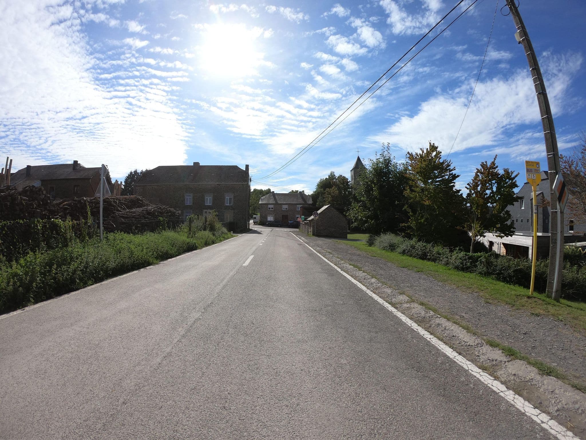 Street view near Les Arpents Verts, Gedinne — © joostjakob (CC BY-SA · Mapillary)