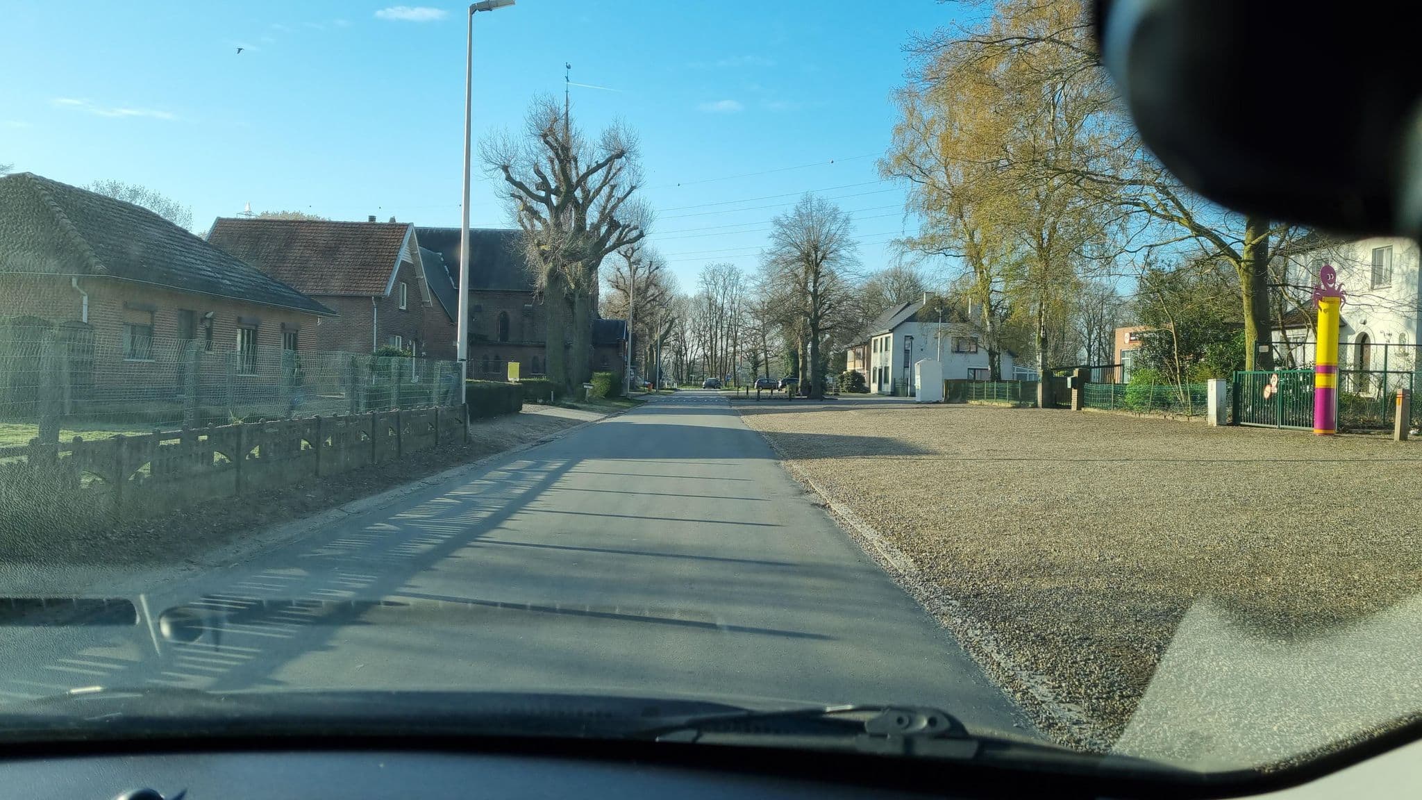 Street view near Hotel Wilgenhof, Maaseik — © boonieoetgelaen (CC BY-SA · Mapillary)
