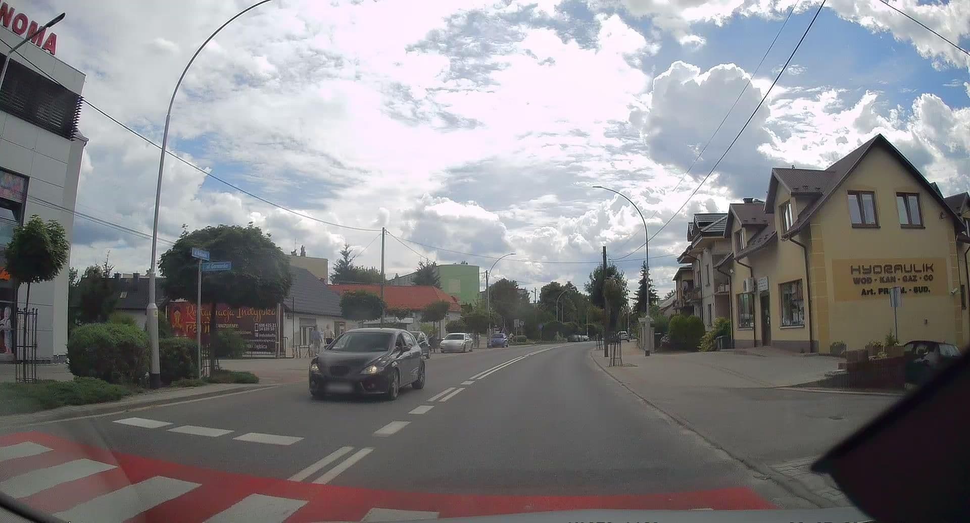 Street view near Dębicki, Dębica — © edc22 (CC BY-SA · Mapillary)