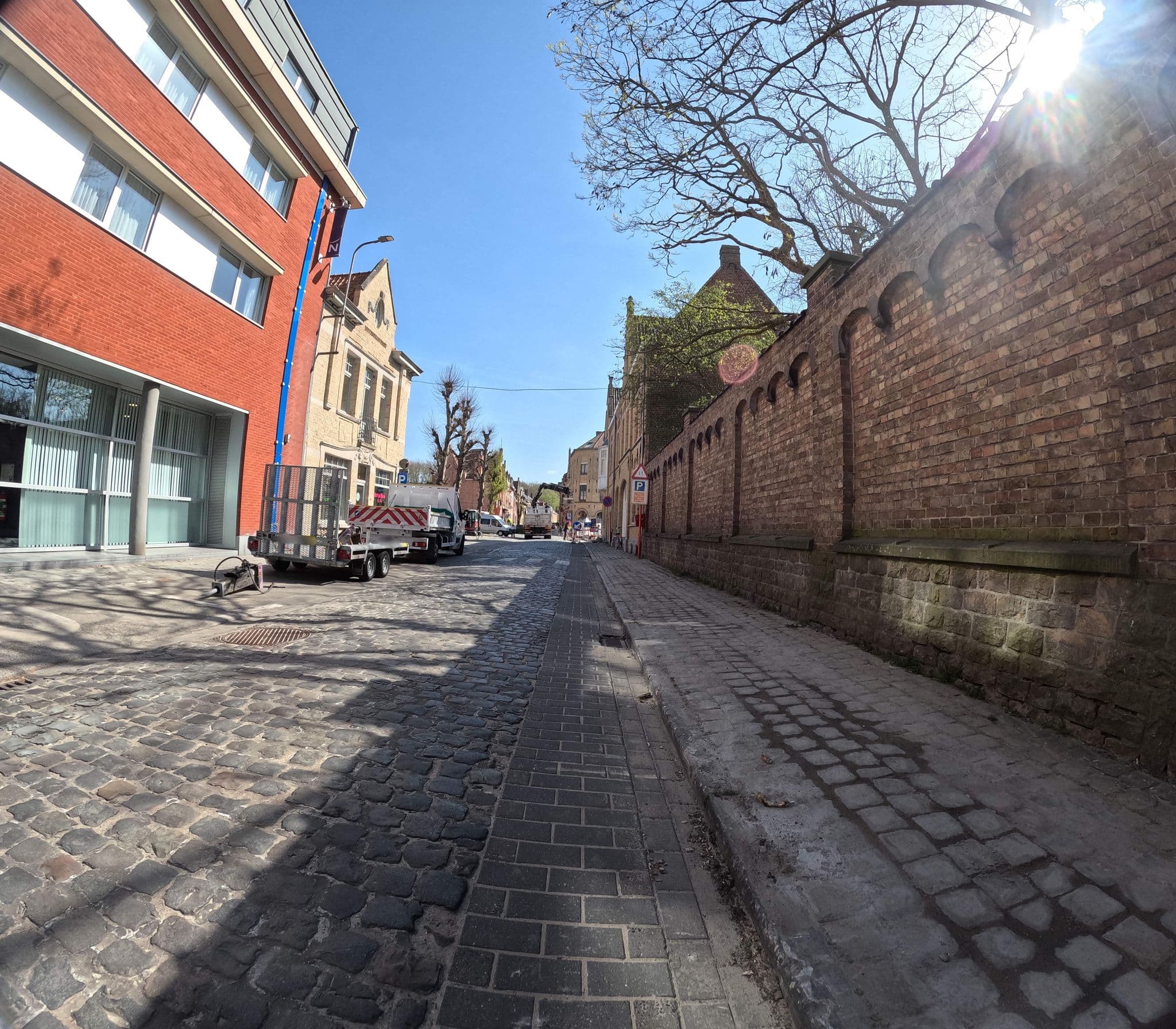 Street view near Novotel, Ieper — © filipc (CC BY-SA · Mapillary)