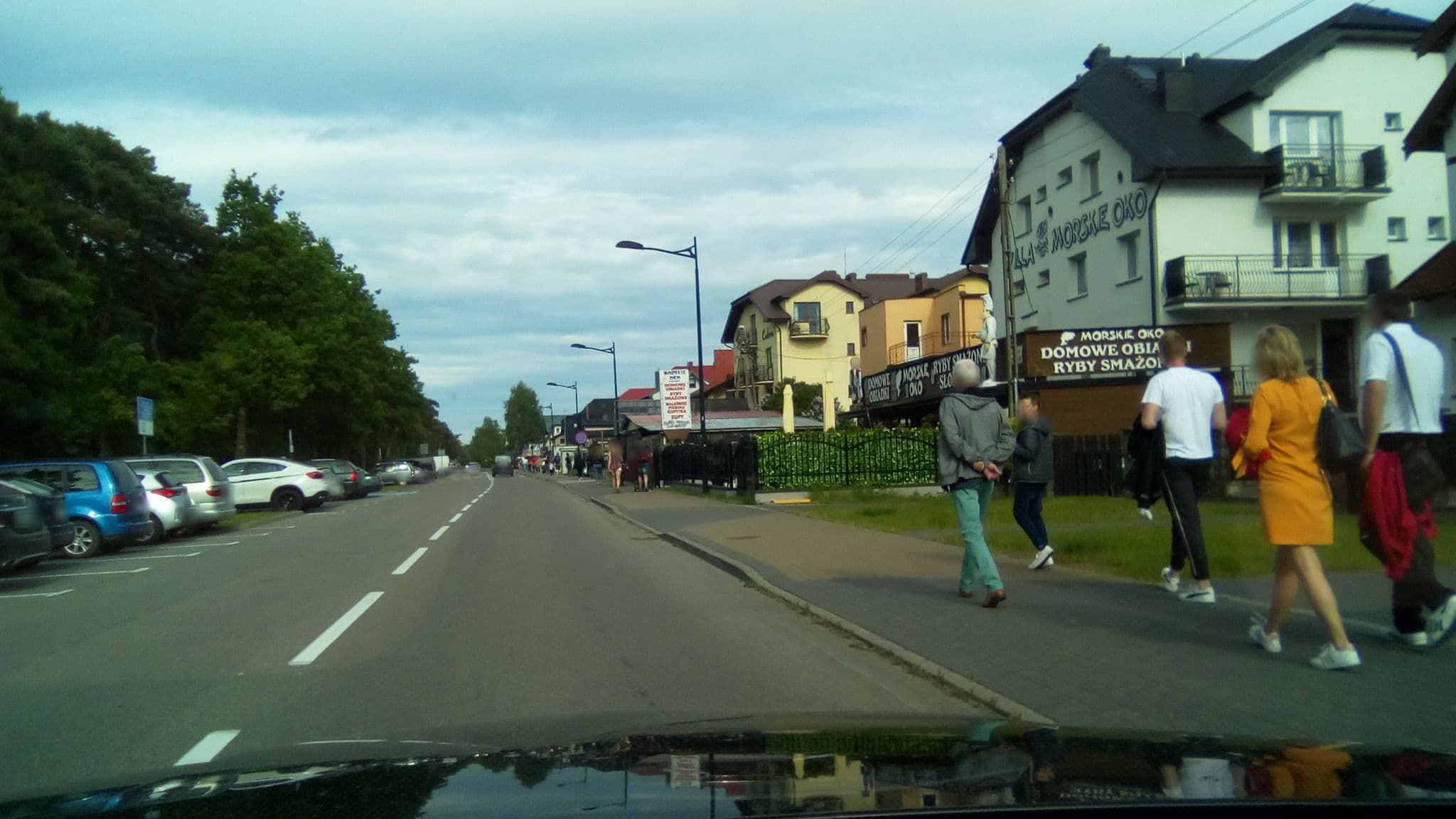 Street view near Willa Karwia, Jastrzębia Góra