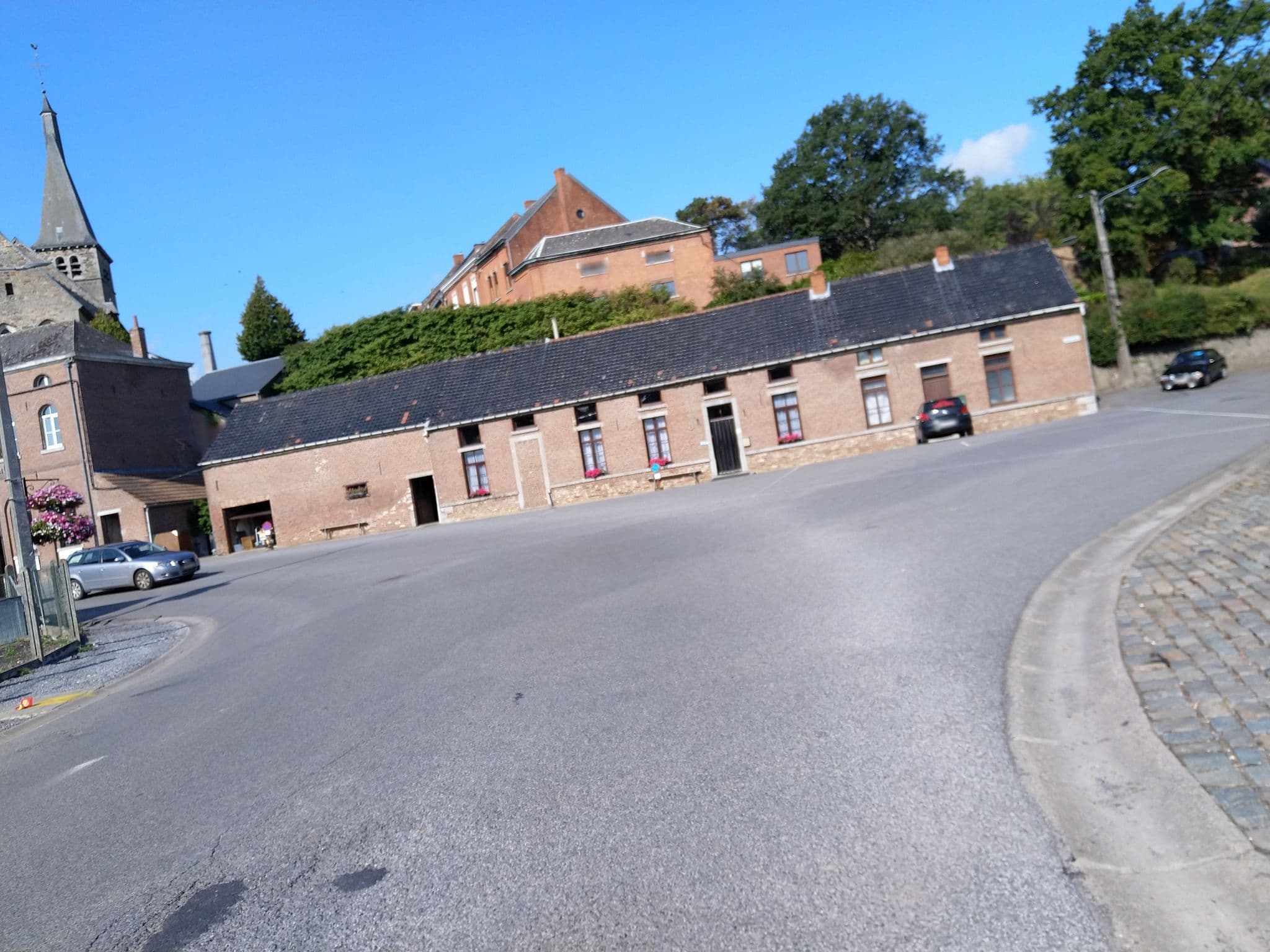 Street view near Aux Lits de la Senne, Horrues — © padididejurbise (CC BY-SA · Mapillary)
