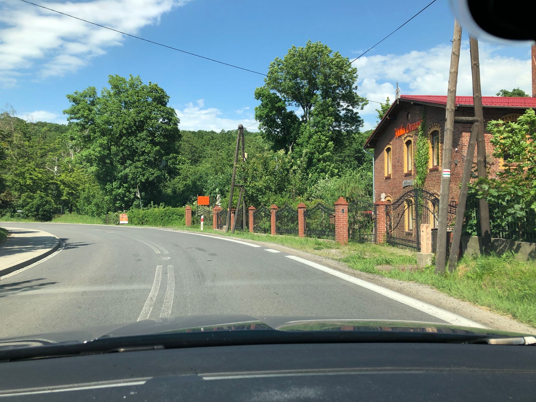 Street view near Villa Oranje, Bolków — © atze777 (CC BY-SA · Mapillary)