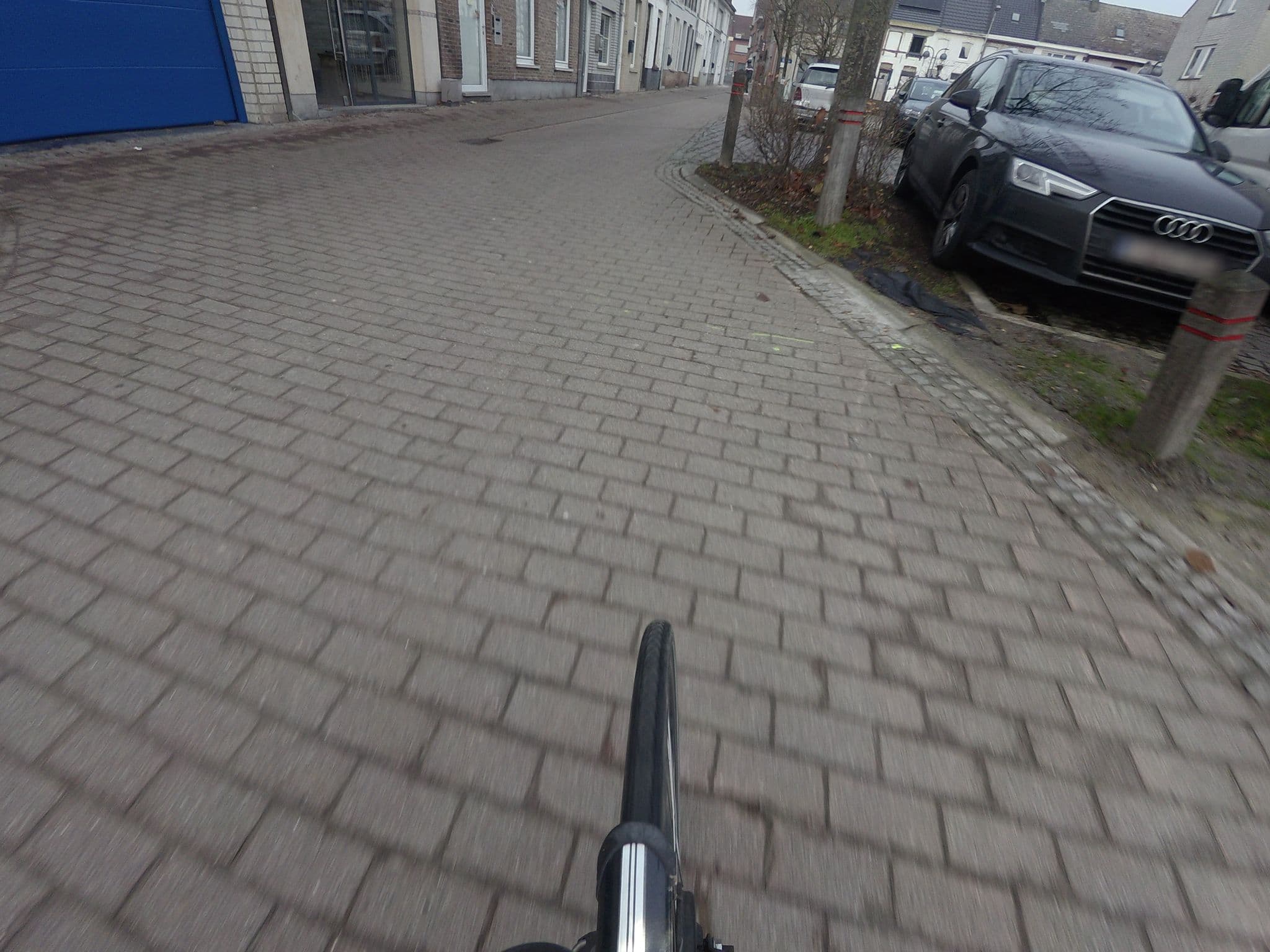 Street view near De Croone, Ninove — © filipc (CC BY-SA · Mapillary)