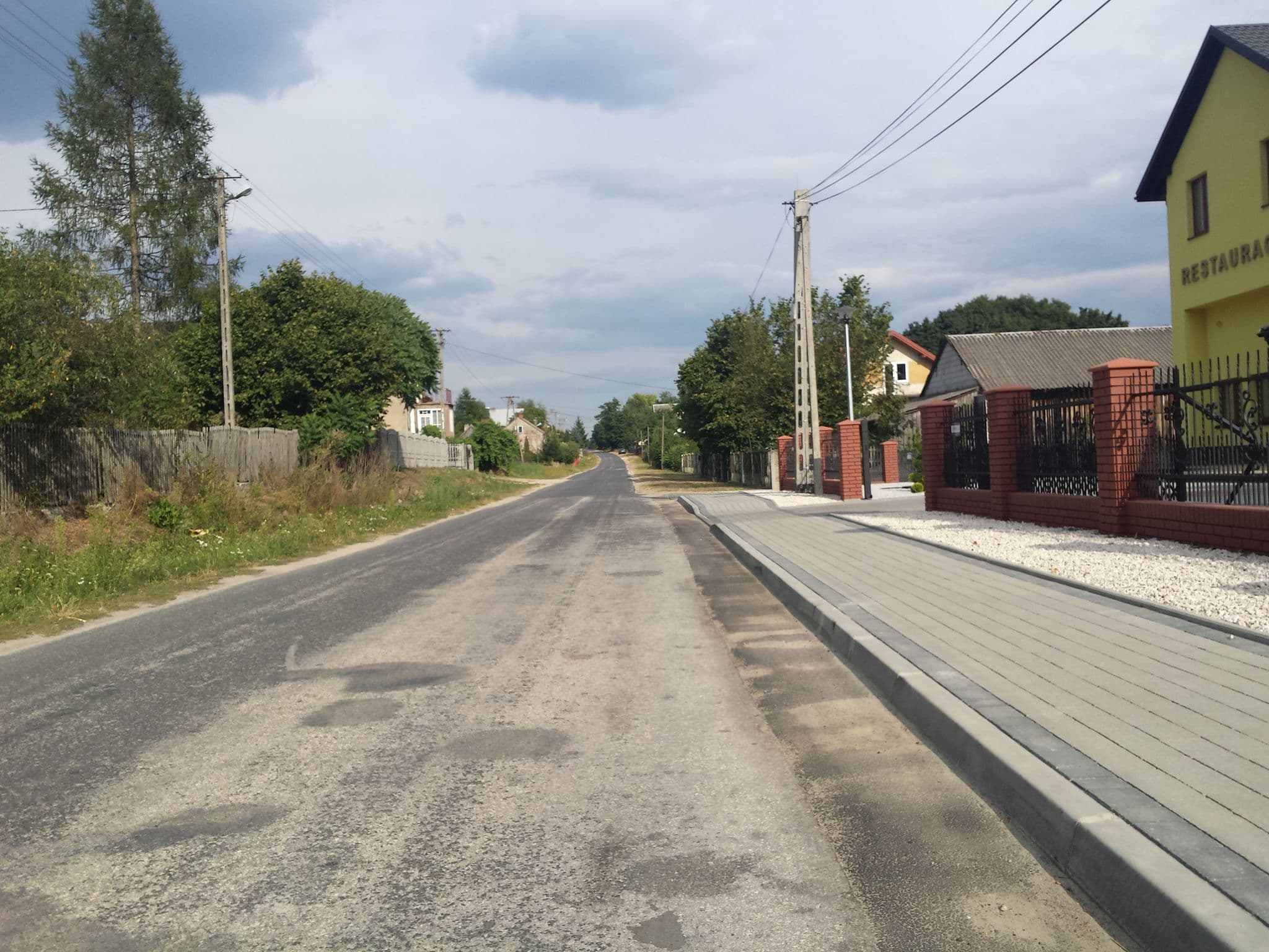 Street view near Hotel Chańcza, Raków — © wiktorn (CC BY-SA · Mapillary)