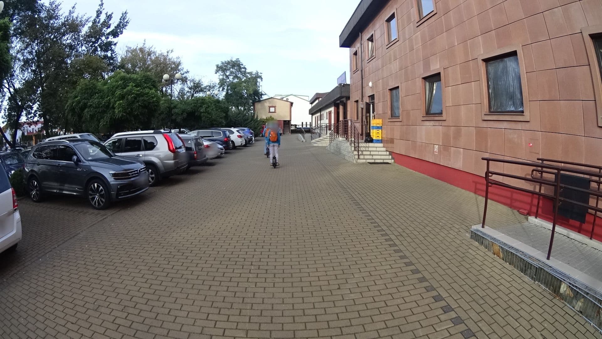 Street view near Hotel 500, Nieporęt — © awizonosz (CC BY-SA · Mapillary)
