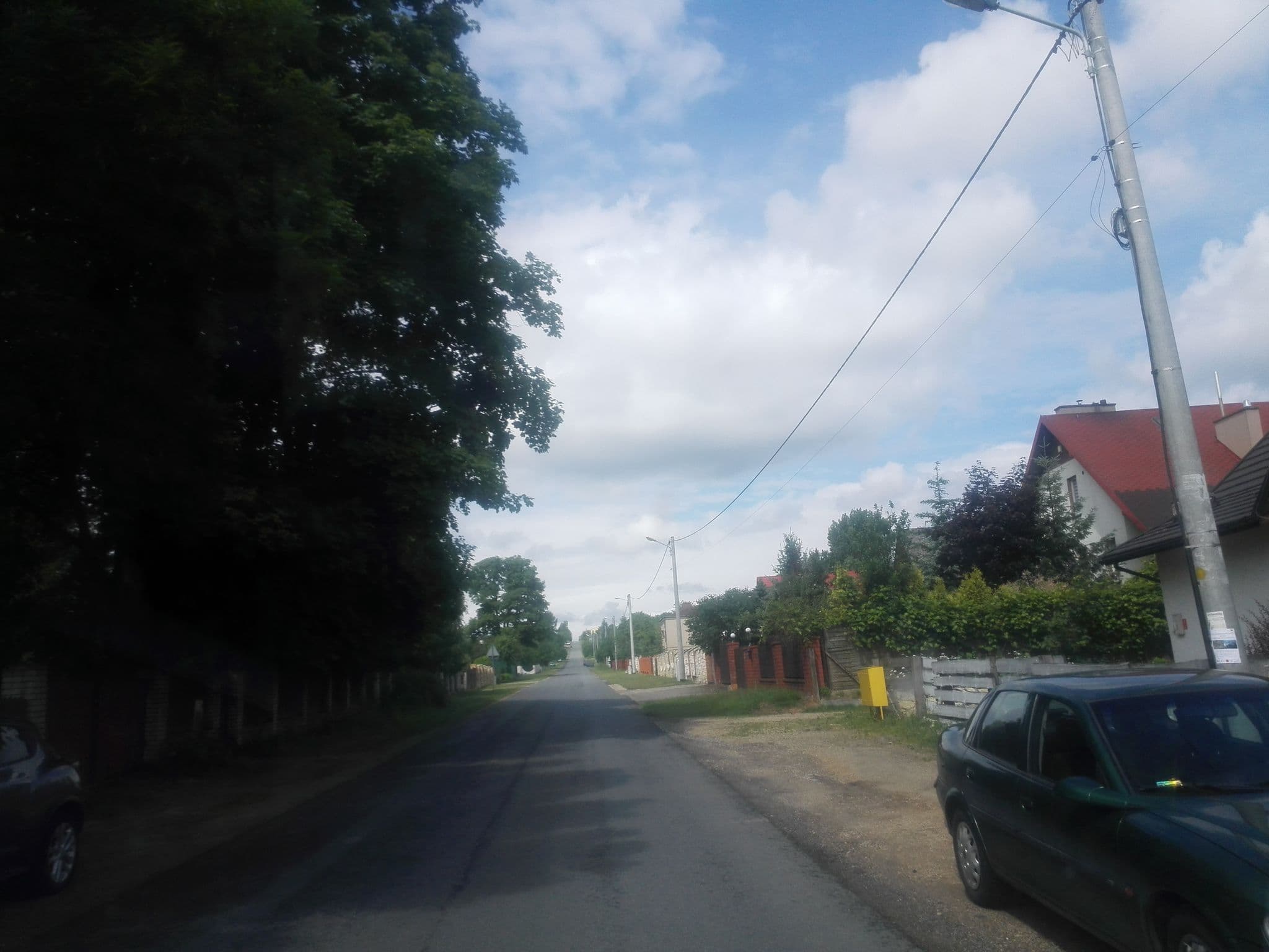 Street view near Biały Borek, Choroń — © hanbei (CC BY-SA · Mapillary)