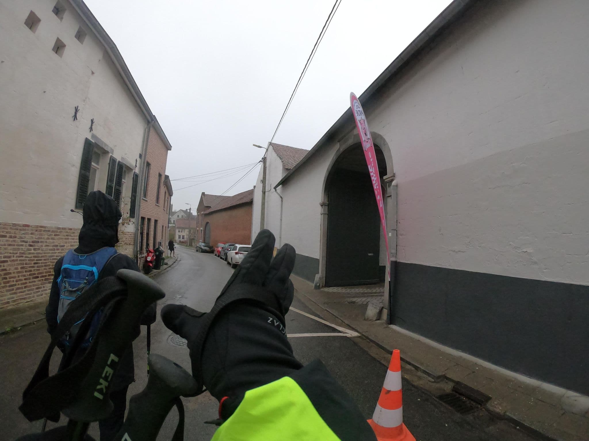 Street view near Hostellerie Marie, Eben-Emael — © vinisa (CC BY-SA · Mapillary)