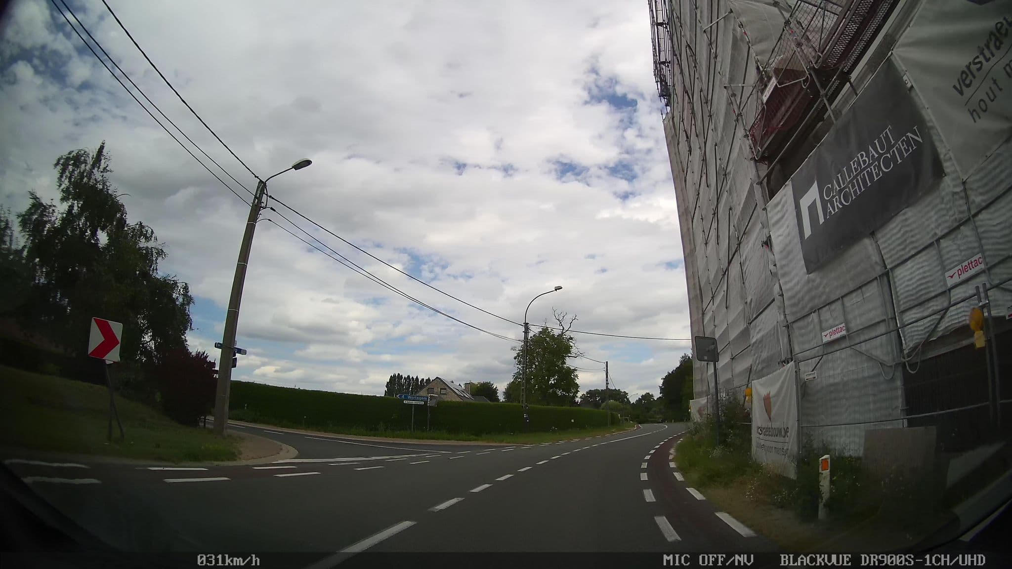 Street view near Ayuryoga Wellnesshotel, Petegem — © filipc (CC BY-SA · Mapillary)