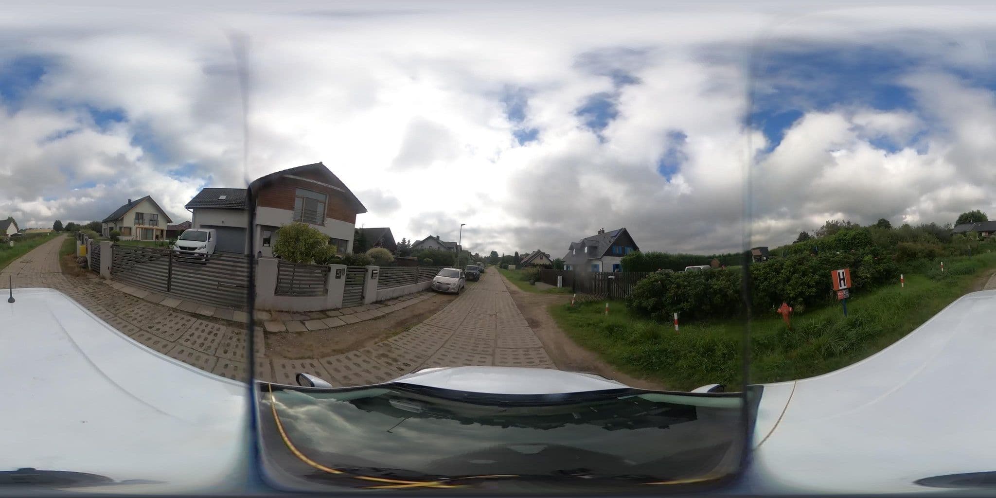 Street view near Dom Witome, Mosty — © Atemiki (CC BY-SA · Mapillary)