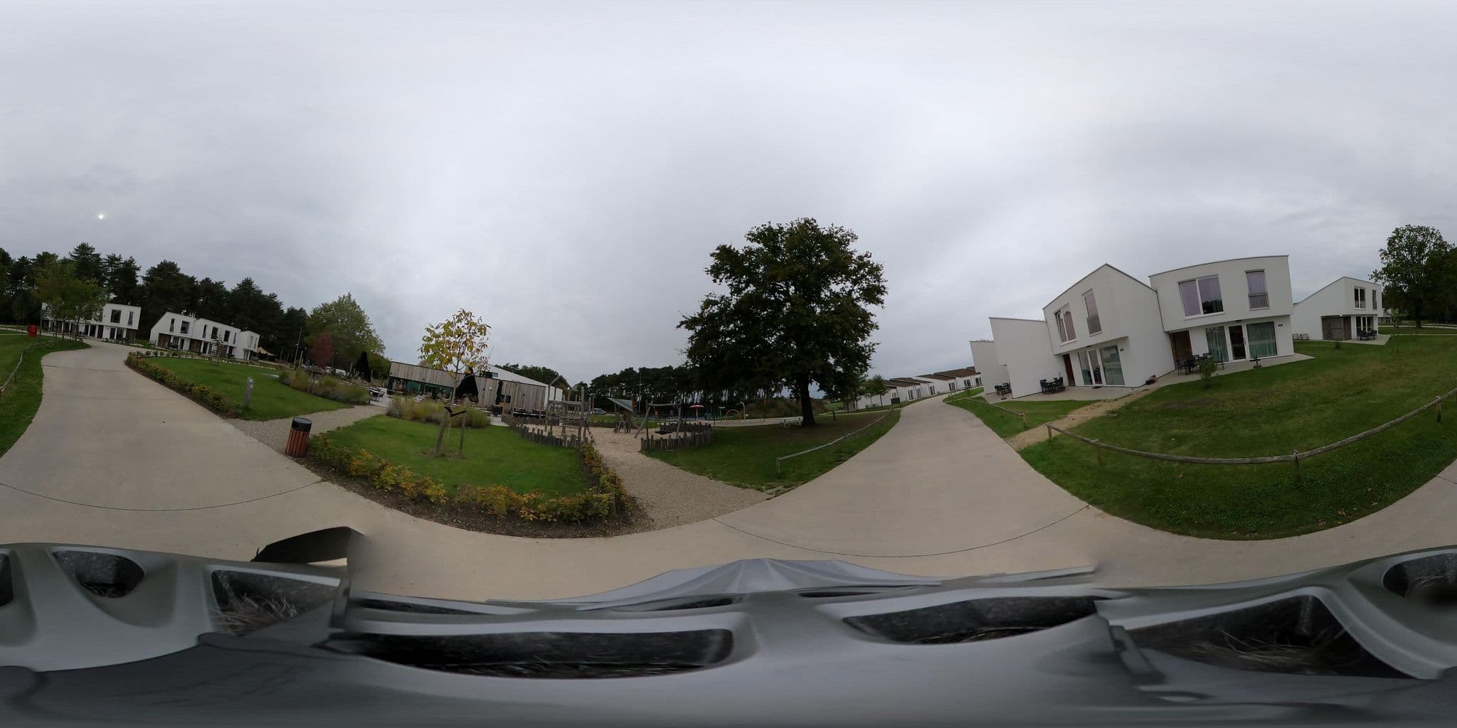Street view near 100, Eksel — © Eebie (CC BY-SA · Mapillary)