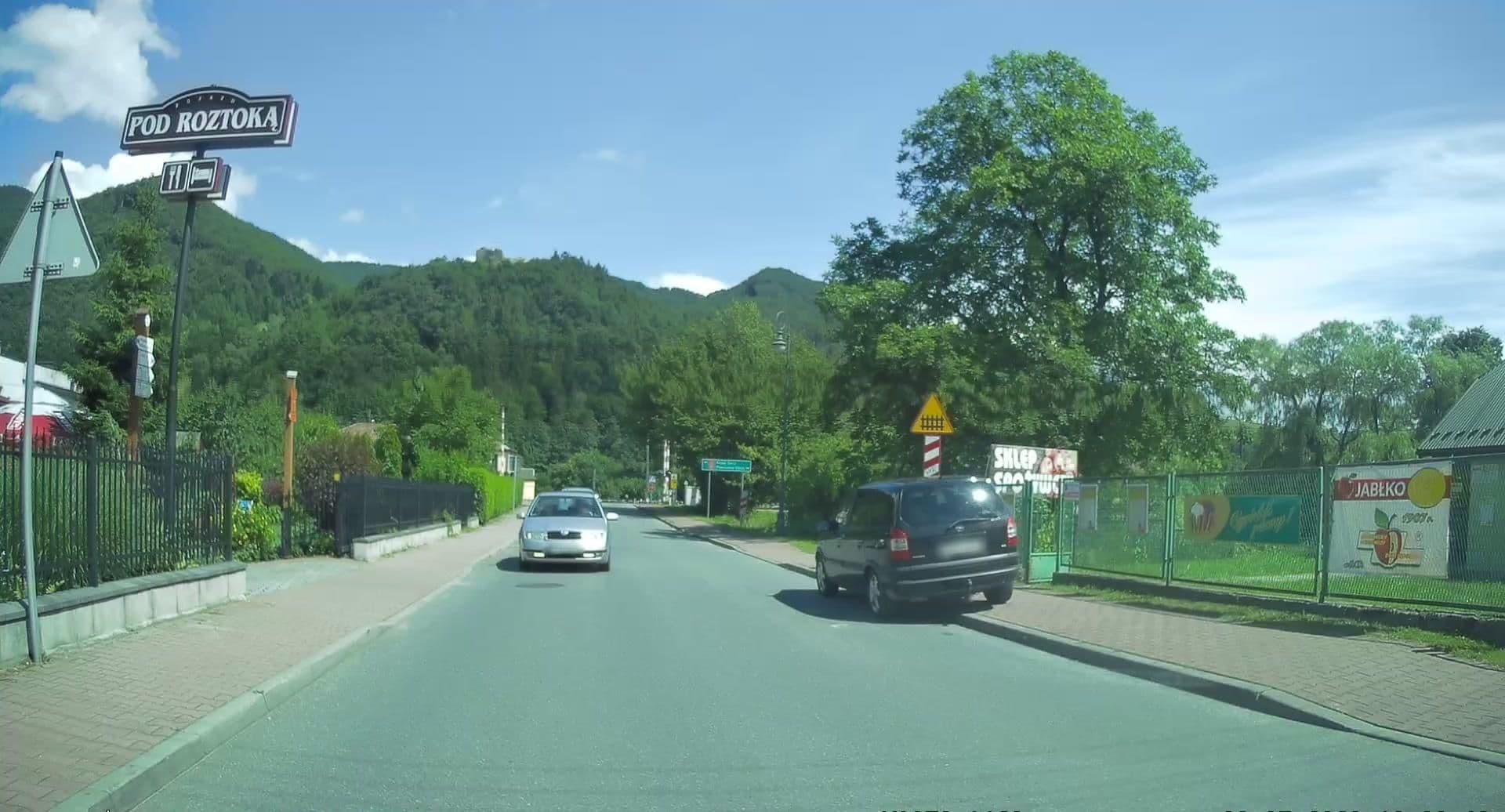 Street view near Zajazd PTTK pod Roztoką, Rytro — © edc22 (CC BY-SA · Mapillary)