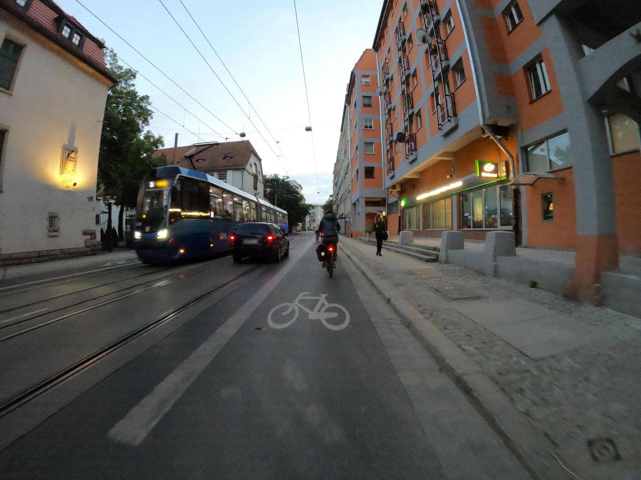 Street view near Villa Art Novis, Rejon placu Świętego Macieja — © masterofnoroad (CC BY-SA · Mapillary)