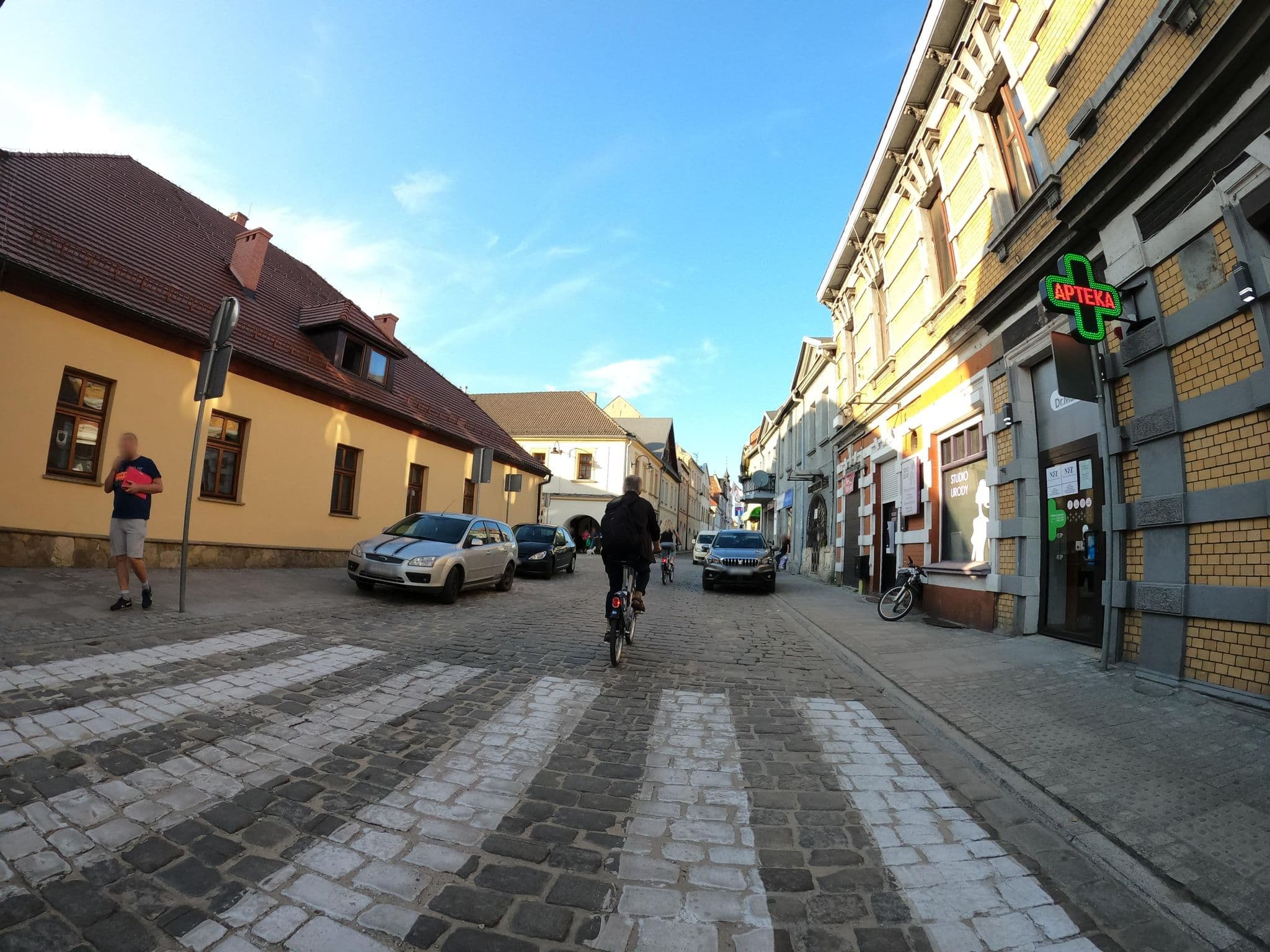 Street view near Młotek i Perlik, Tarnowskie Góry — © masterofnoroad (CC BY-SA · Mapillary)