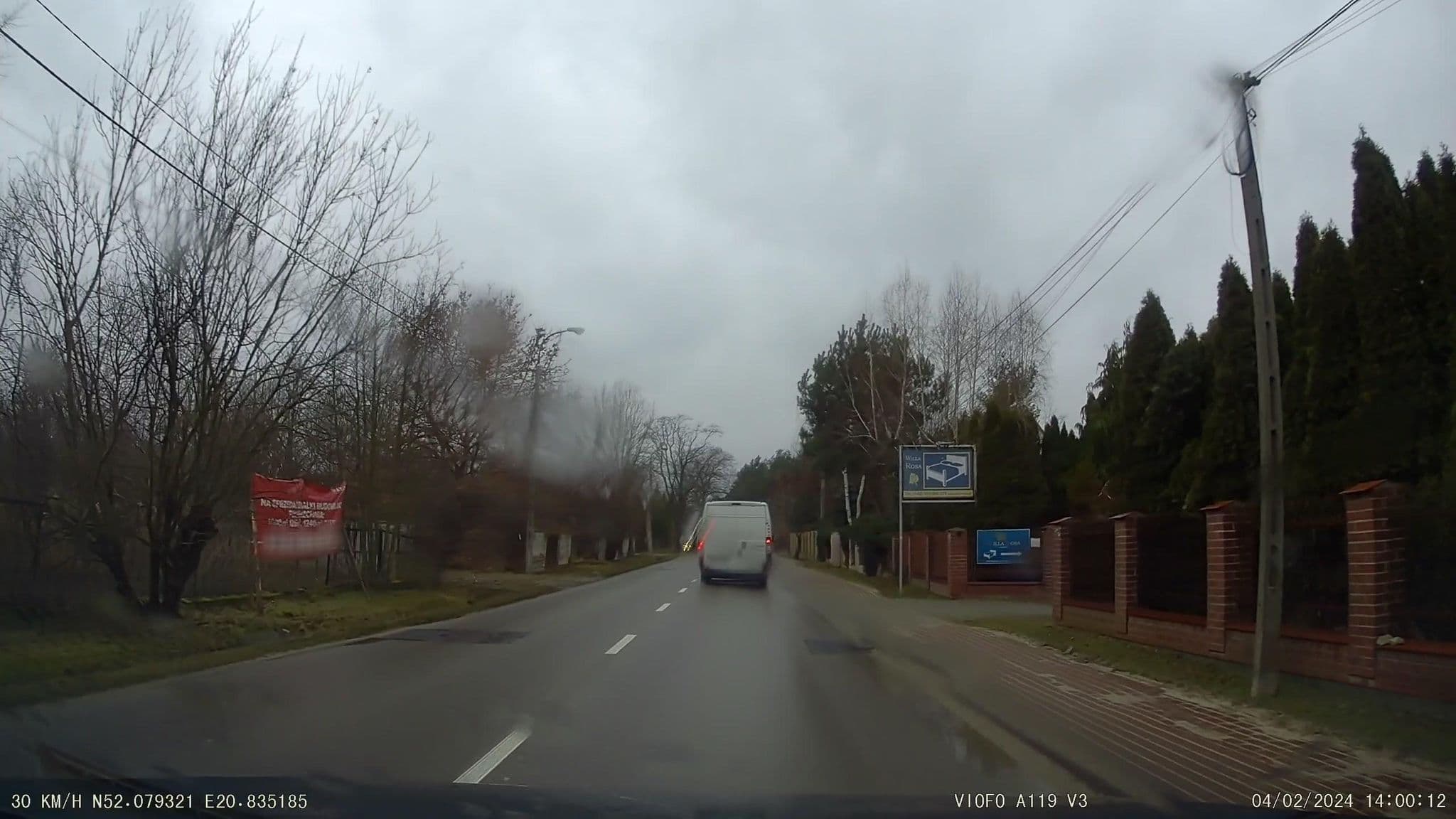 Street view near Pensjonat Willa Rosa, Nadarzyn — © inwazjamb (CC BY-SA · Mapillary)