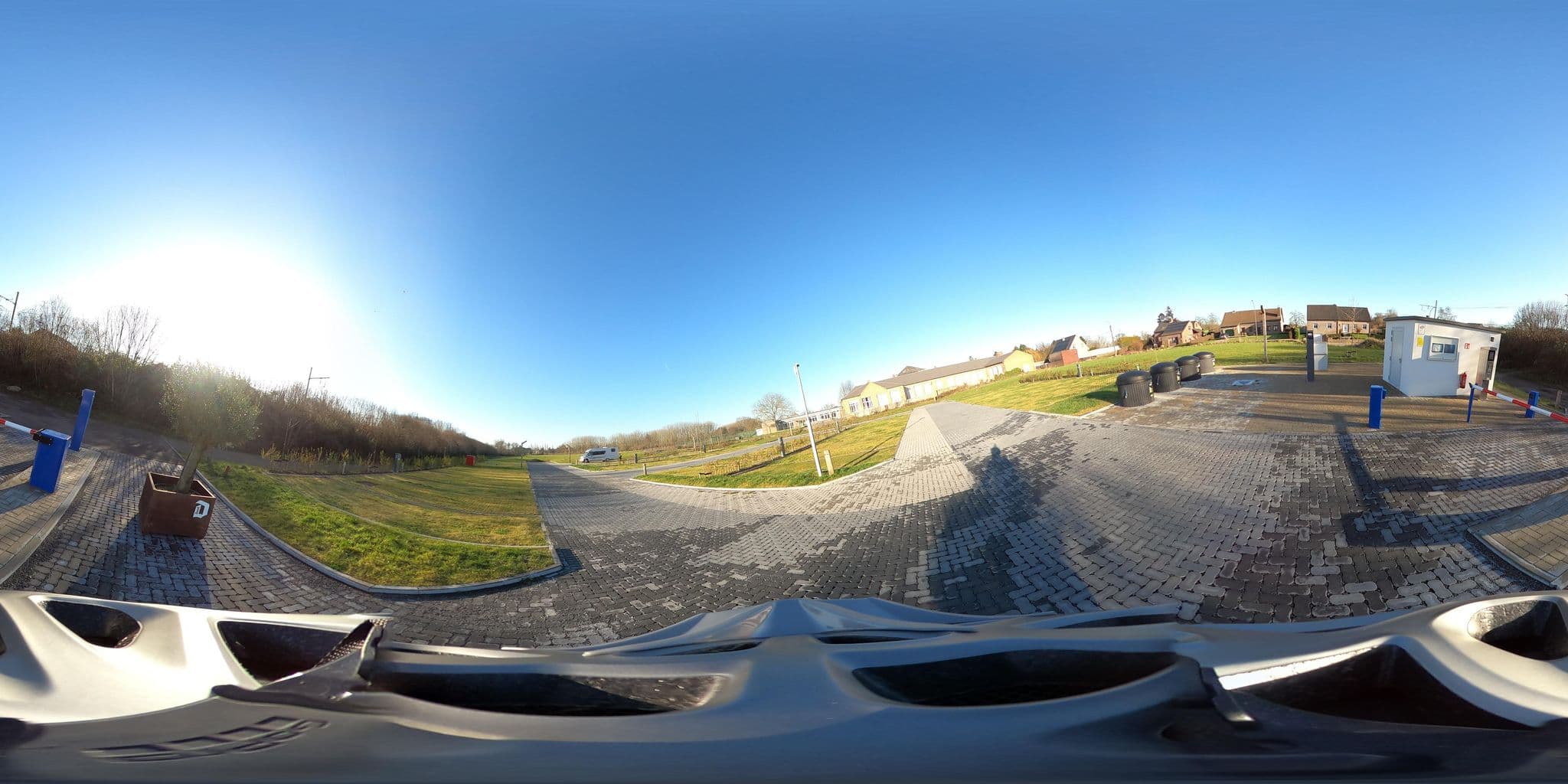 Street view near Haspengouw Camperpark, Sint-Truiden — © Eebie (CC BY-SA · Mapillary)