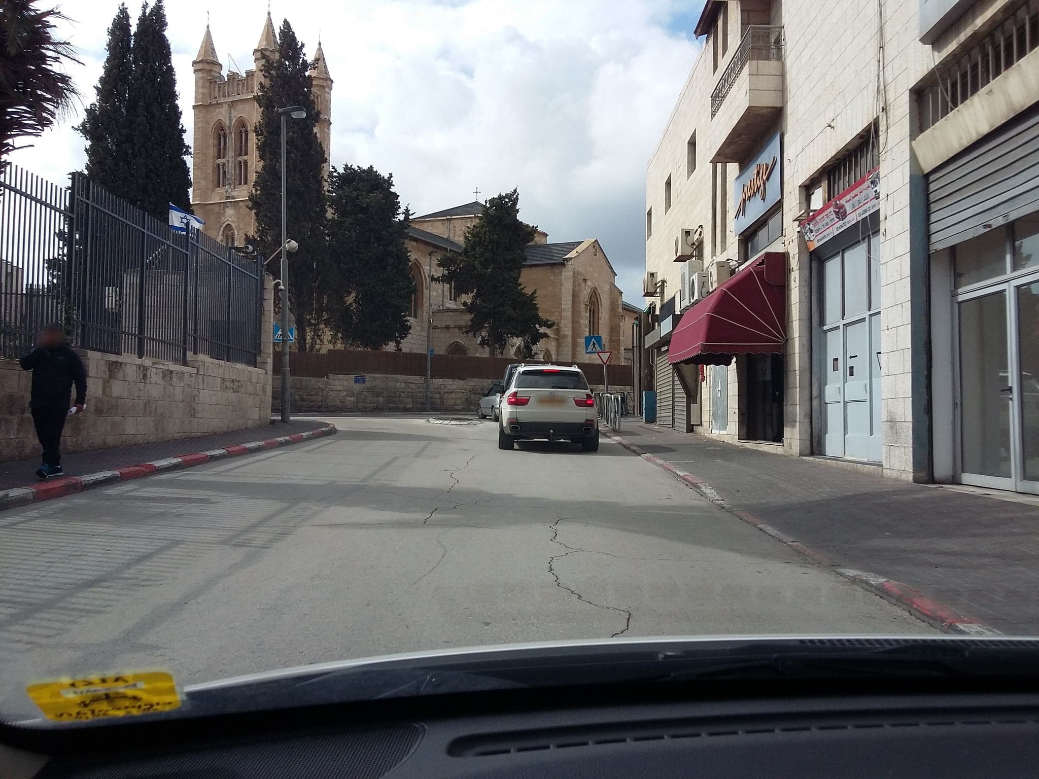 Street view near Christmas Hotel, East Jerusalem — © woodybz (CC BY-SA · Mapillary)