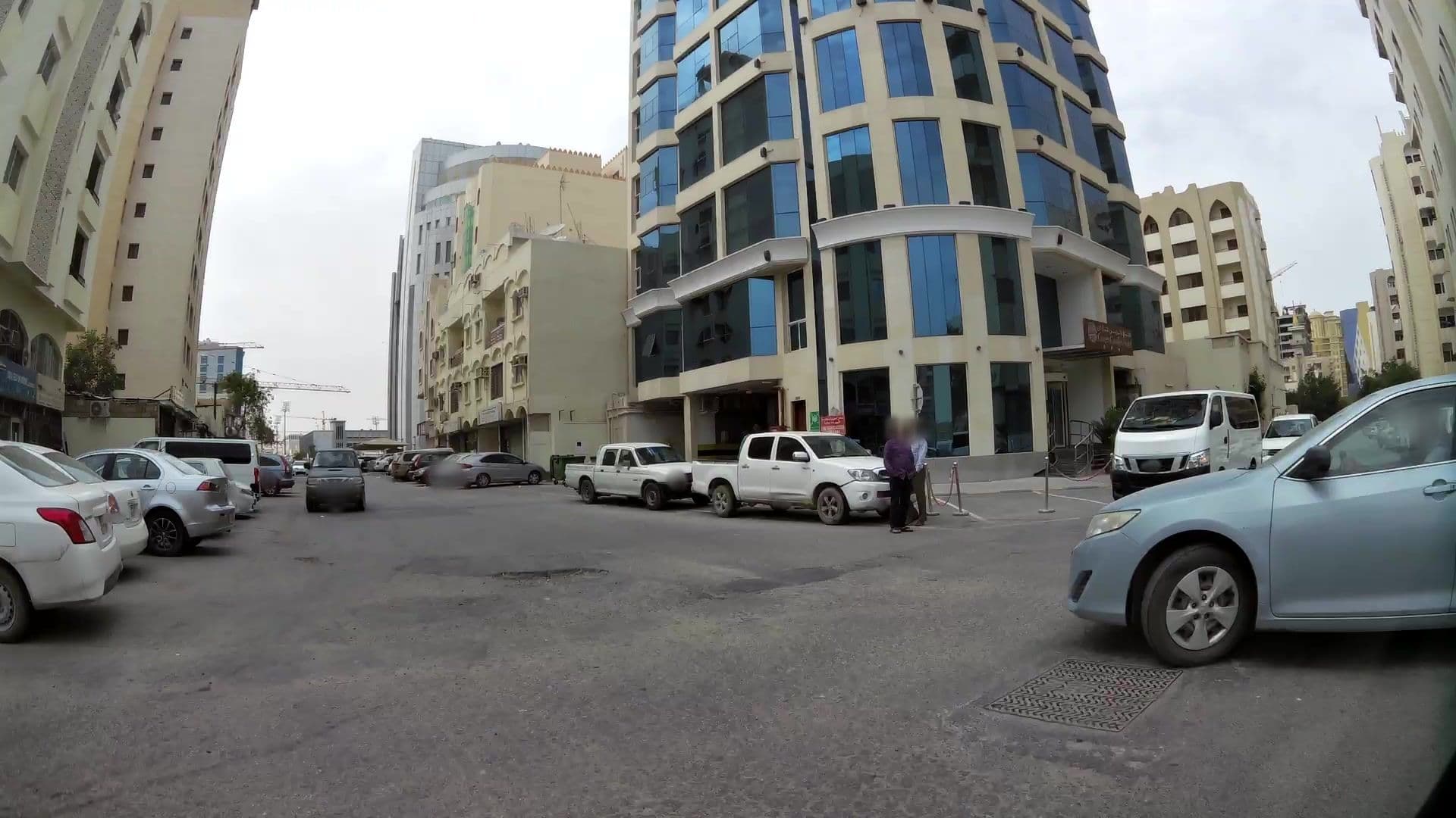Street view near Green garden hotel, Al Hitmī — © kaartcam (CC BY-SA · Mapillary)