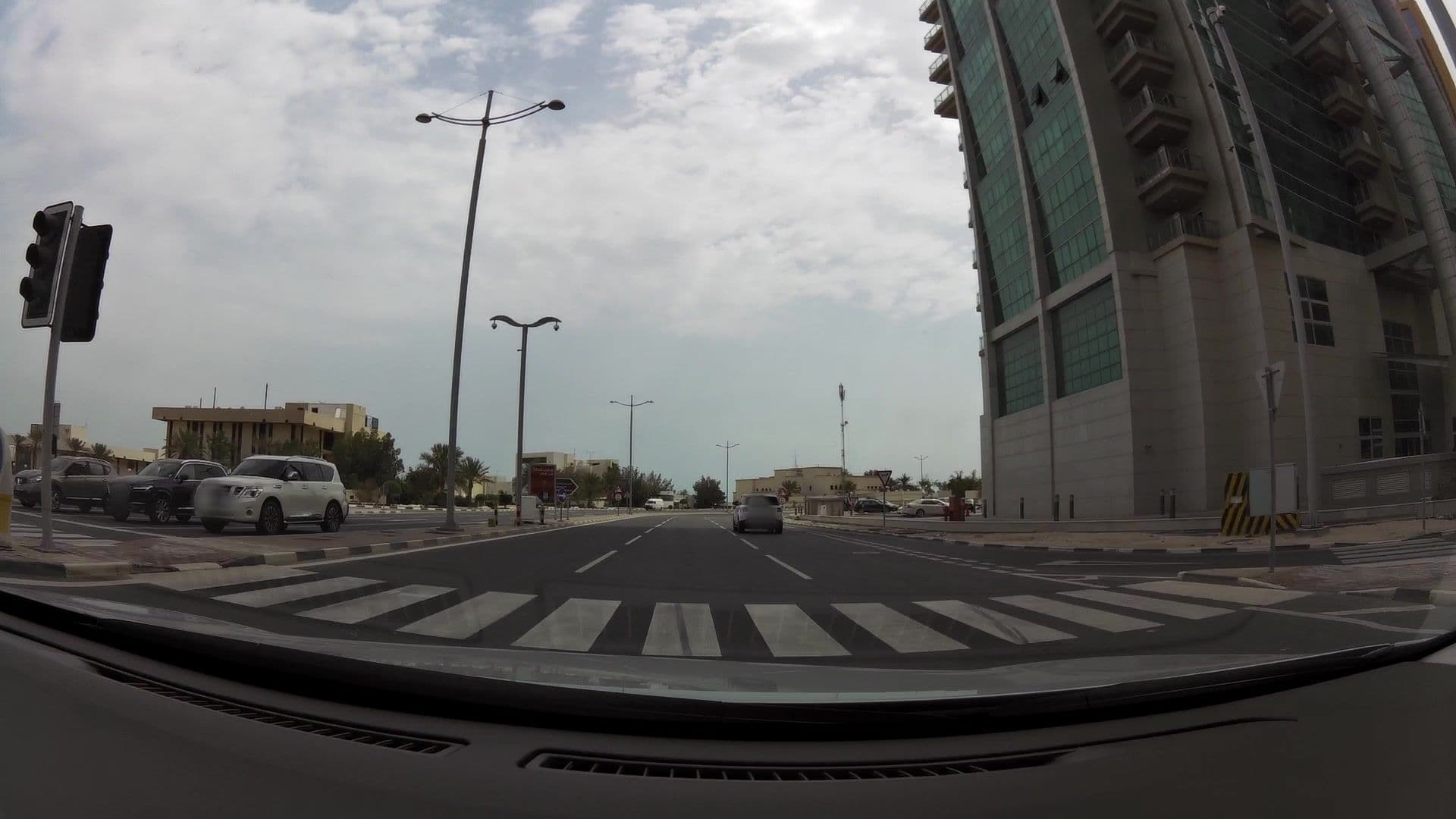 Street view near Al Refaa Residential Tower, Al ‘Unayzah — © kaartcam (CC BY-SA · Mapillary)
