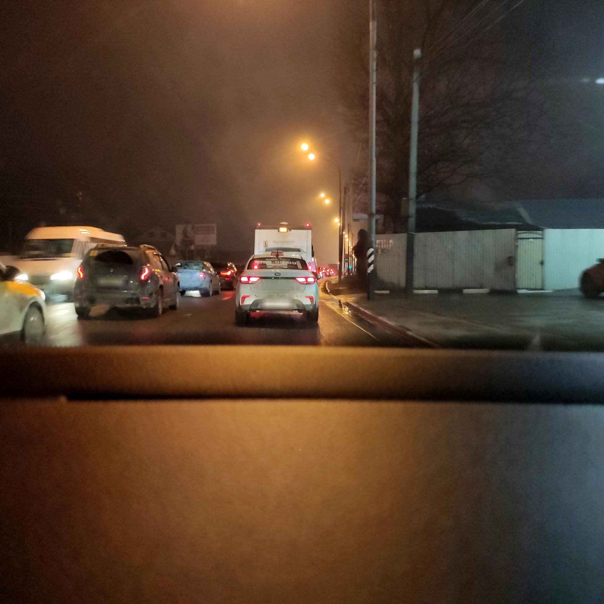 Street view near Galla Hotel, Vostochnyy — © phoneuploader (CC BY-SA · Mapillary)