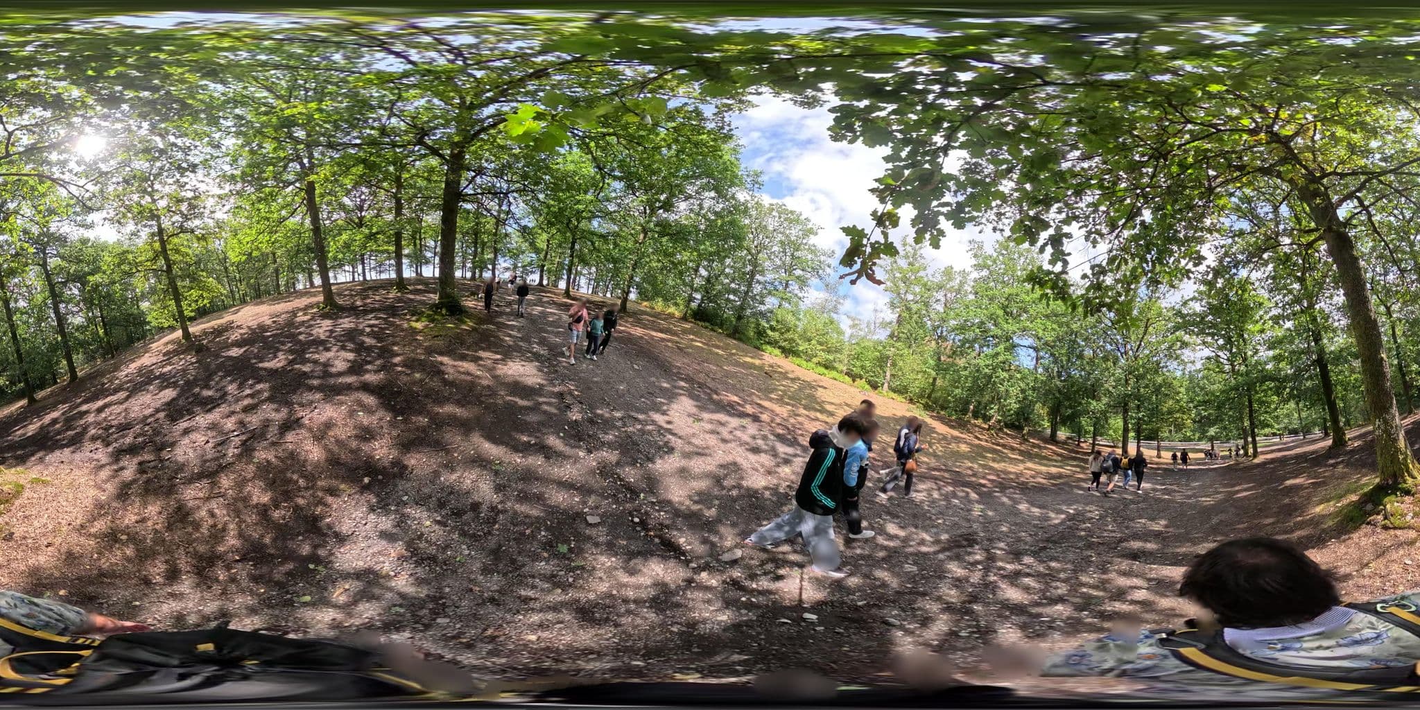 Street view near Camping P3, Francorchamps — © vinisa (CC BY-SA · Mapillary)