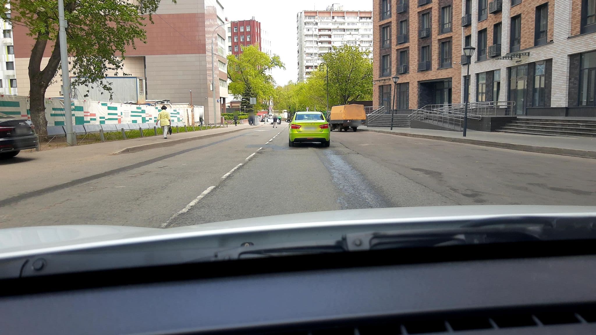 Street view near 1 Арт Отель, Sokol’niki — © phoneuploader (CC BY-SA · Mapillary)
