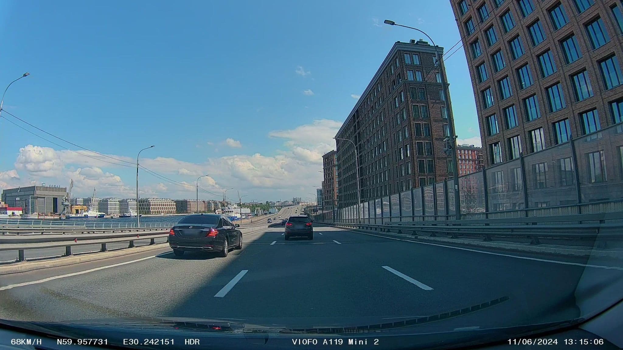 Street view near Docklands, Krestovskiy ostrov — © slsmda (CC BY-SA · Mapillary)