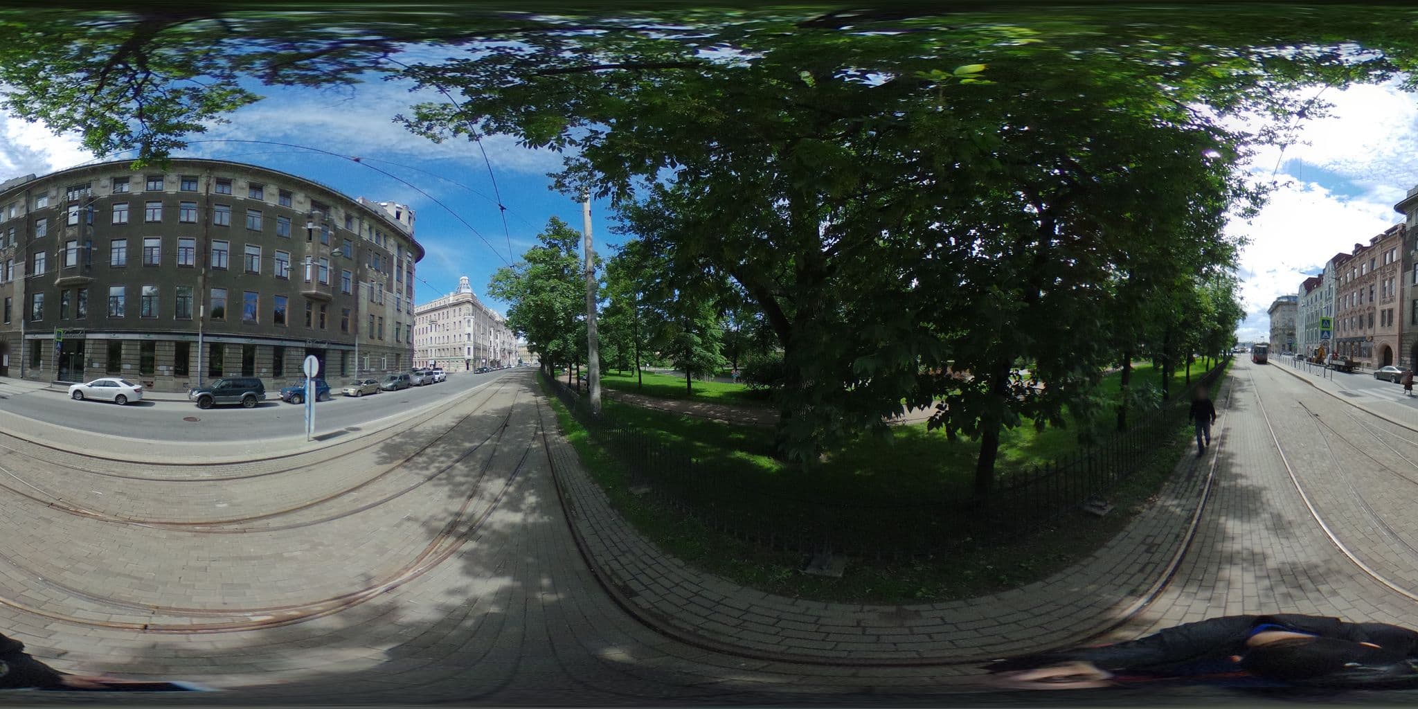 Street view near Ruann Decart, Saint Petersburg — © trolleway (CC BY-SA · Mapillary)