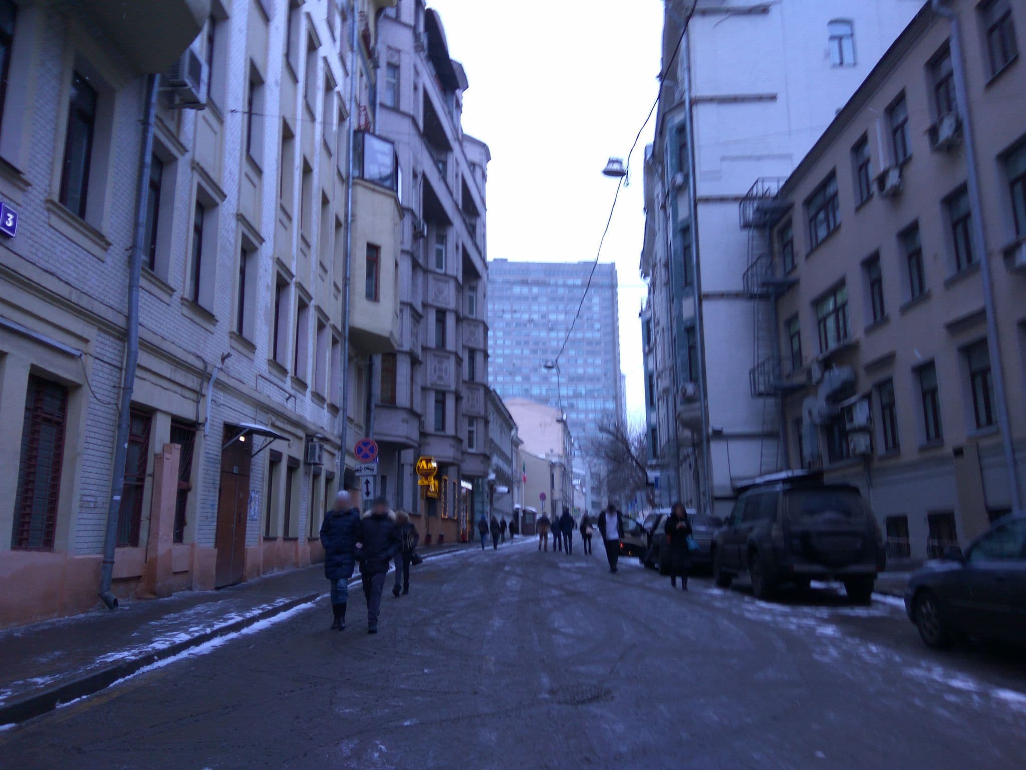Street view near Nabat Palace, Moscow