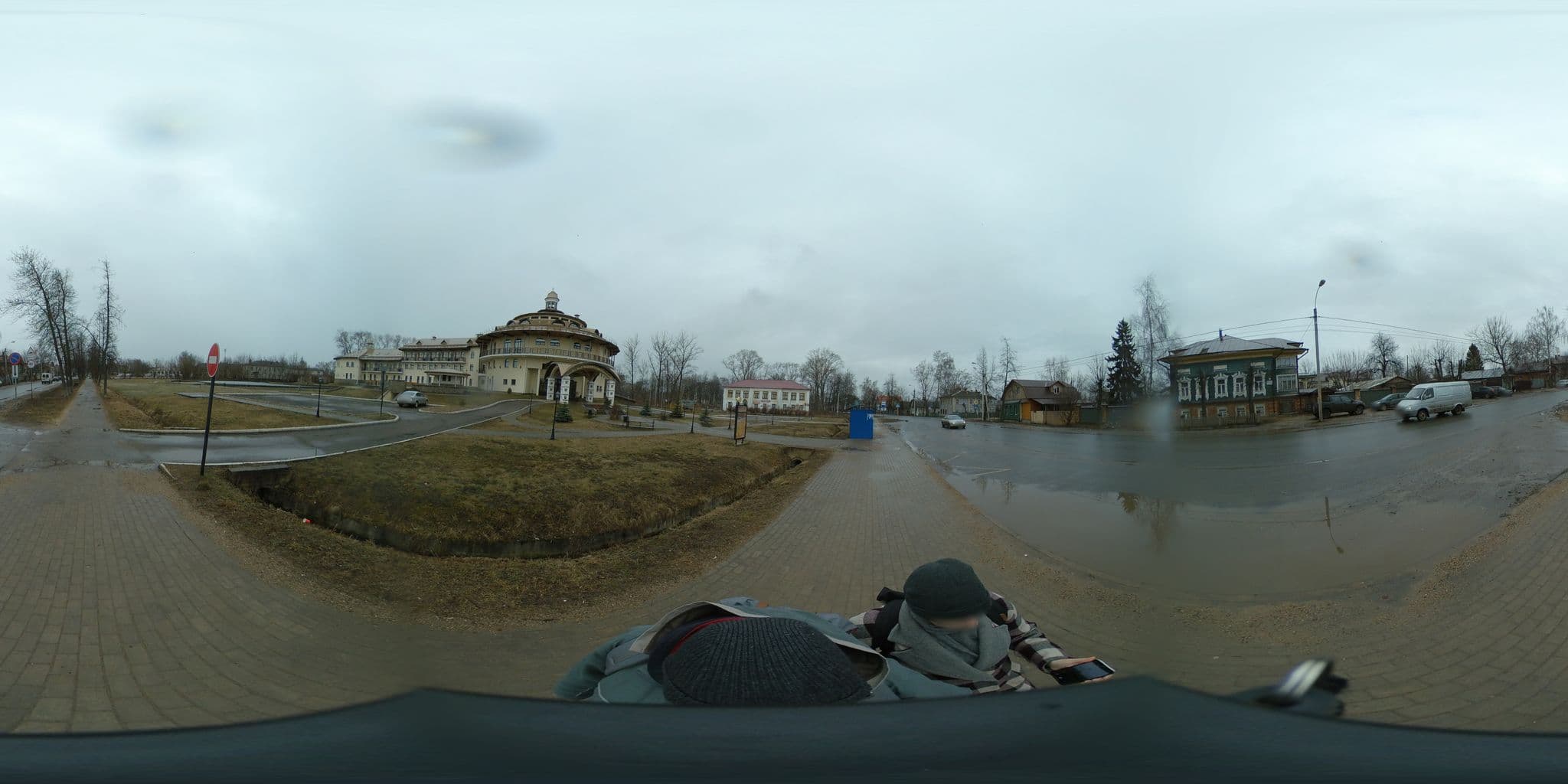 Street view near Гостевой дом O'27 Silvuplé, Rostov Veliky — © sildream (CC BY-SA · Mapillary)