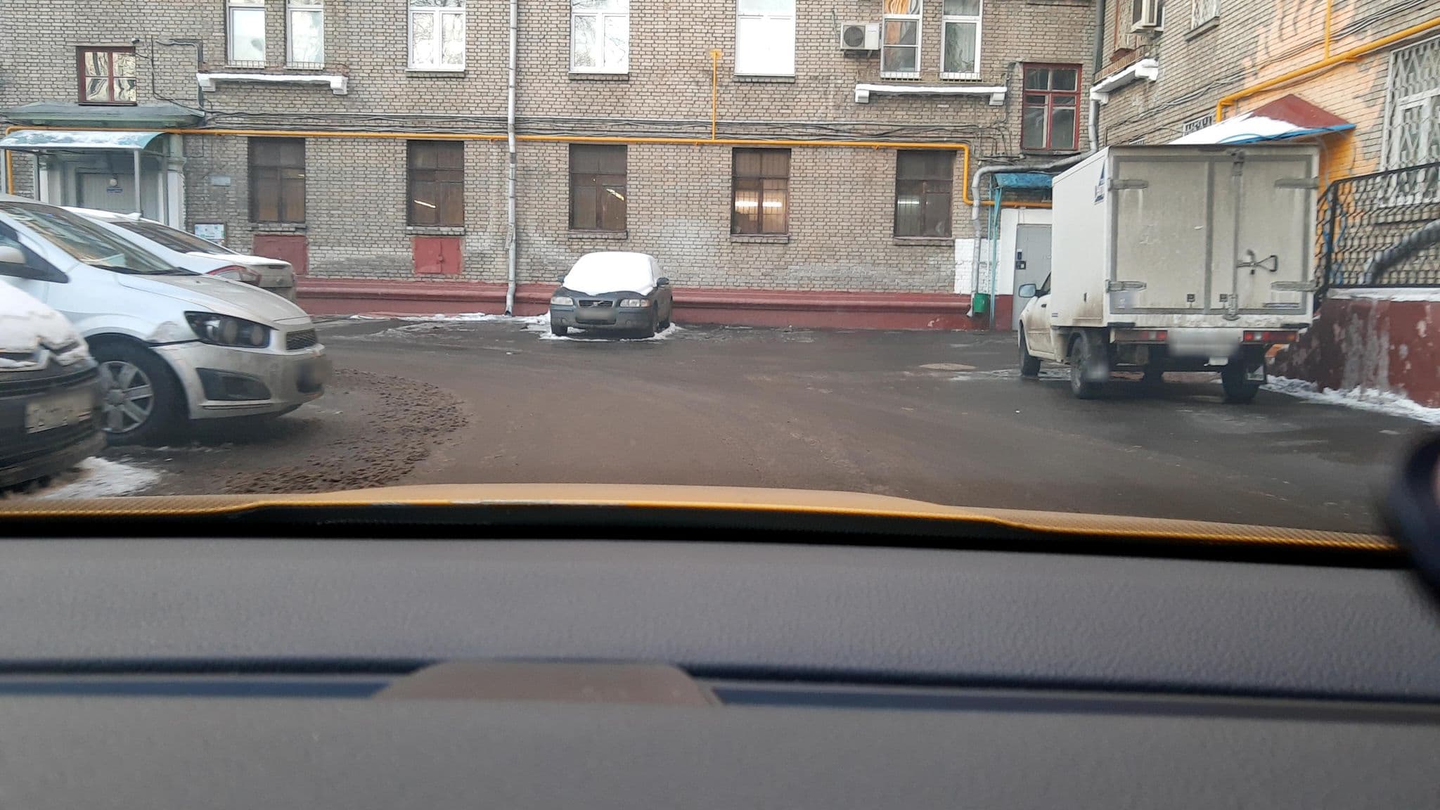 Street view near Тайм-2, Lyublino — © phoneuploader (CC BY-SA · Mapillary)