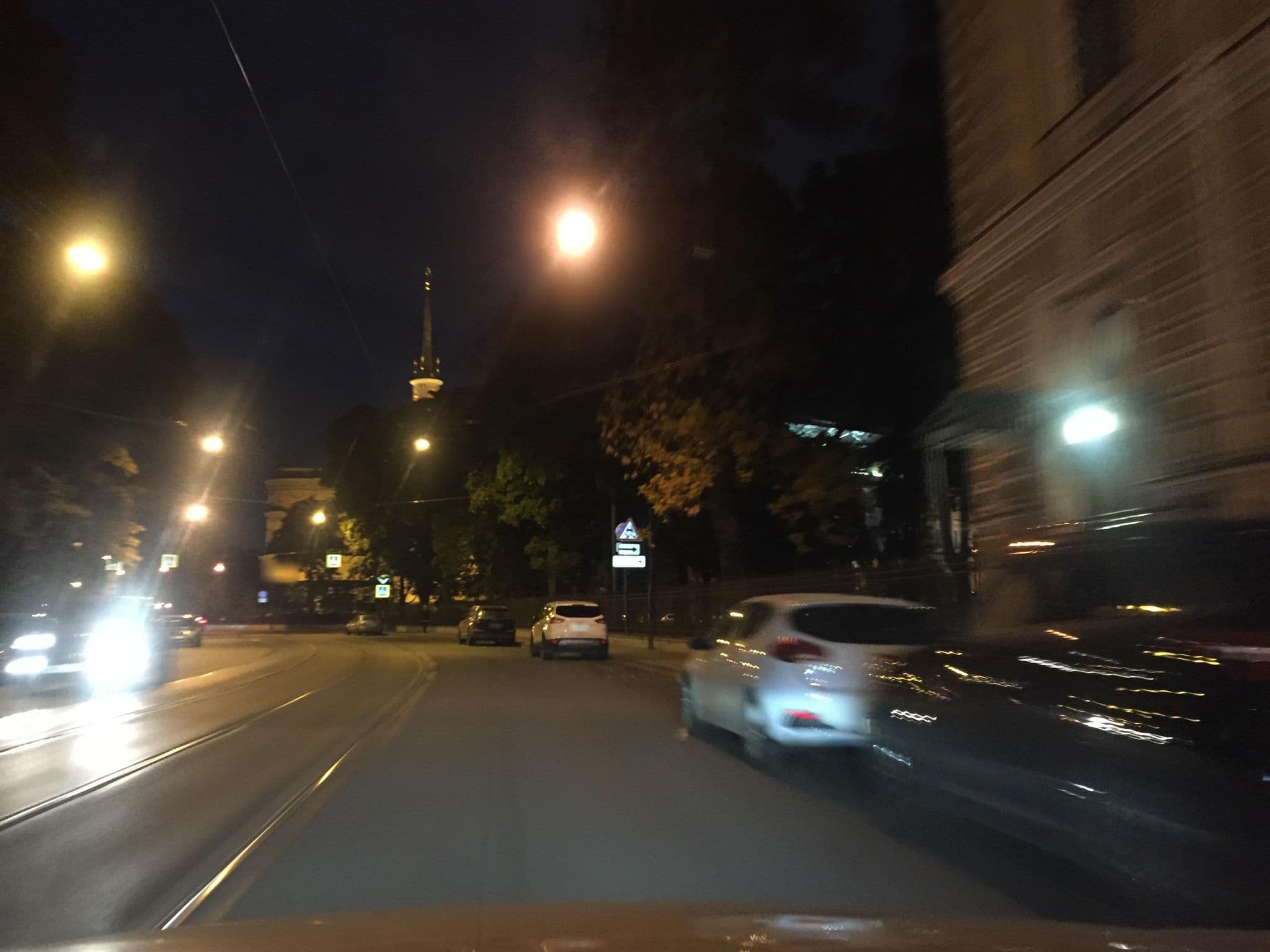 Street view near Milutin Palace, Saint Petersburg — © ser9ei999 (CC BY-SA · Mapillary)