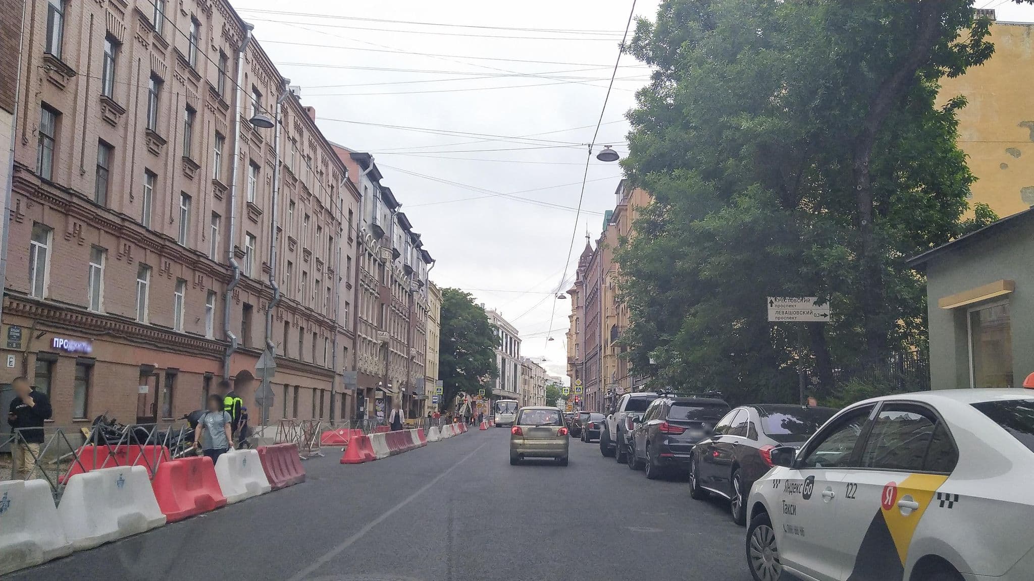Street view near Grani Aparthotel, Petrogradka — © ser9ei999 (CC BY-SA · Mapillary)