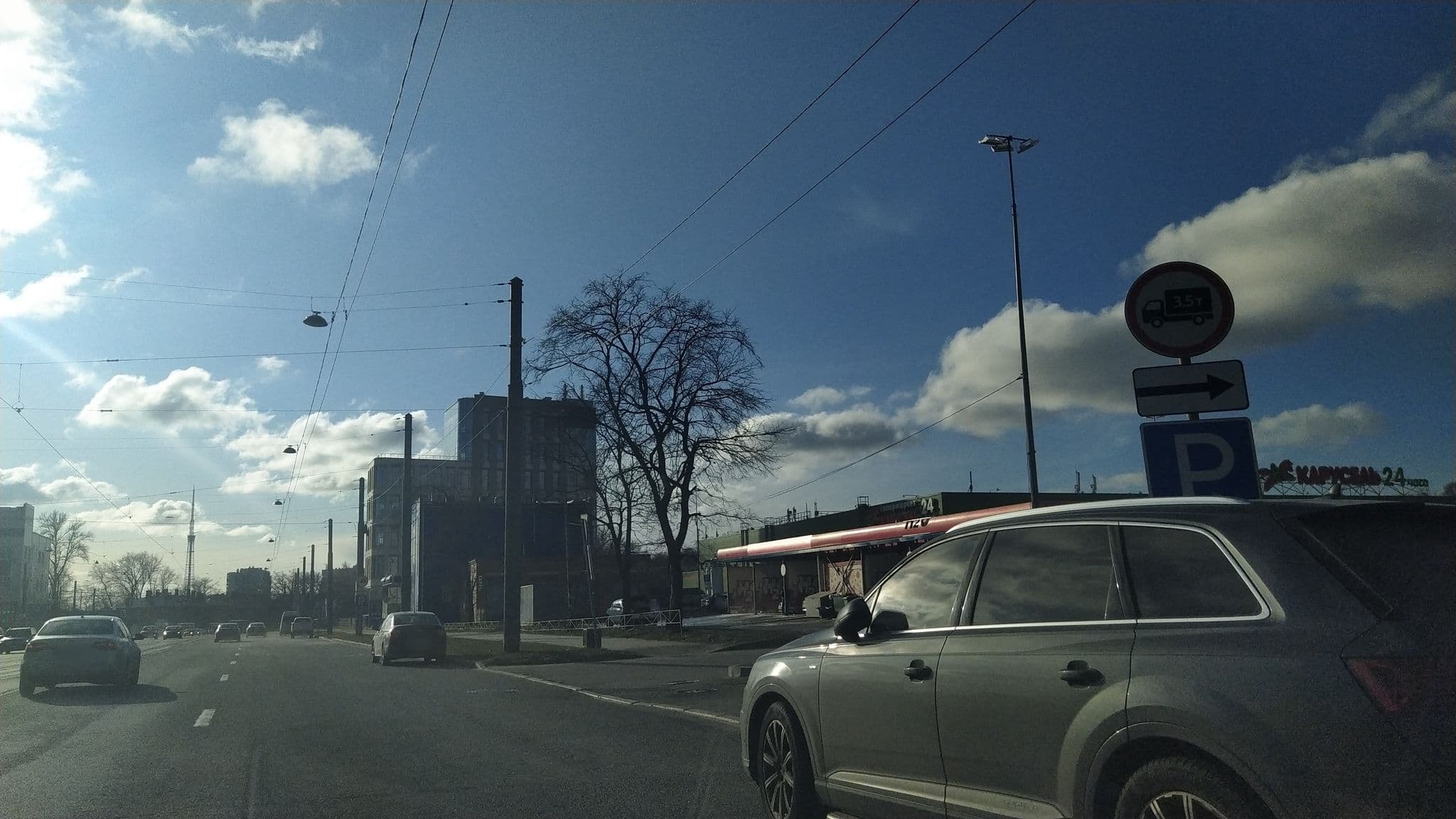 Street view near Like Apart, Kushelevka — © ser9ei999 (CC BY-SA · Mapillary)
