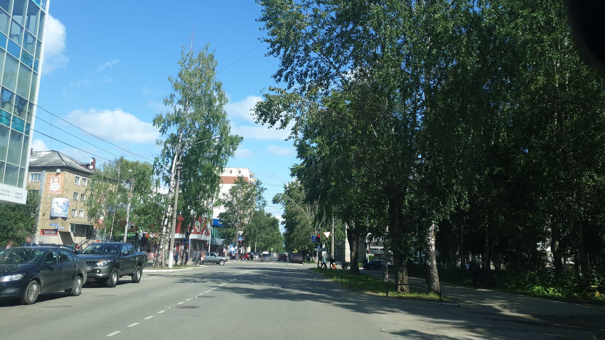 Street view near Dovgiy, Syktyvkar — © alexku7808 (CC BY-SA · Mapillary)
