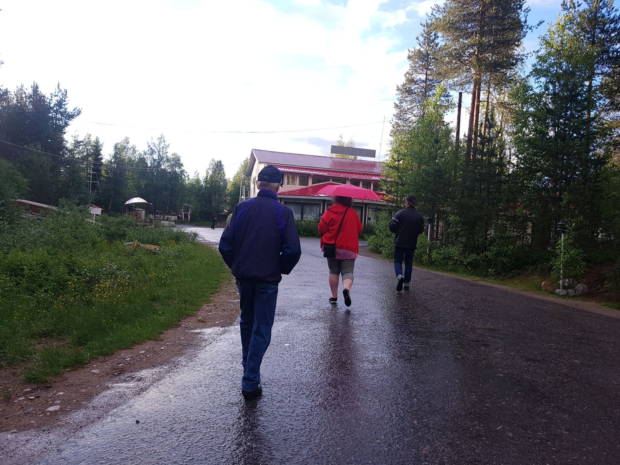 Street view near 1, Kostomuksha — © houtari (CC BY-SA · Mapillary)
