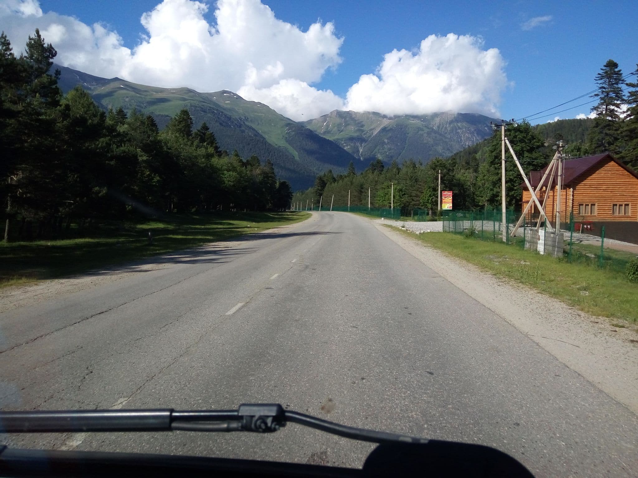 Street view near Tauhause, Nizhniy Arkhyz