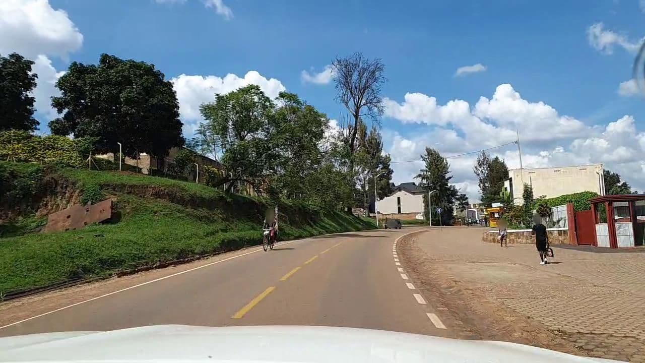 Street view near Hotel Credo, Butare — © roadroid (CC BY-SA · Mapillary)