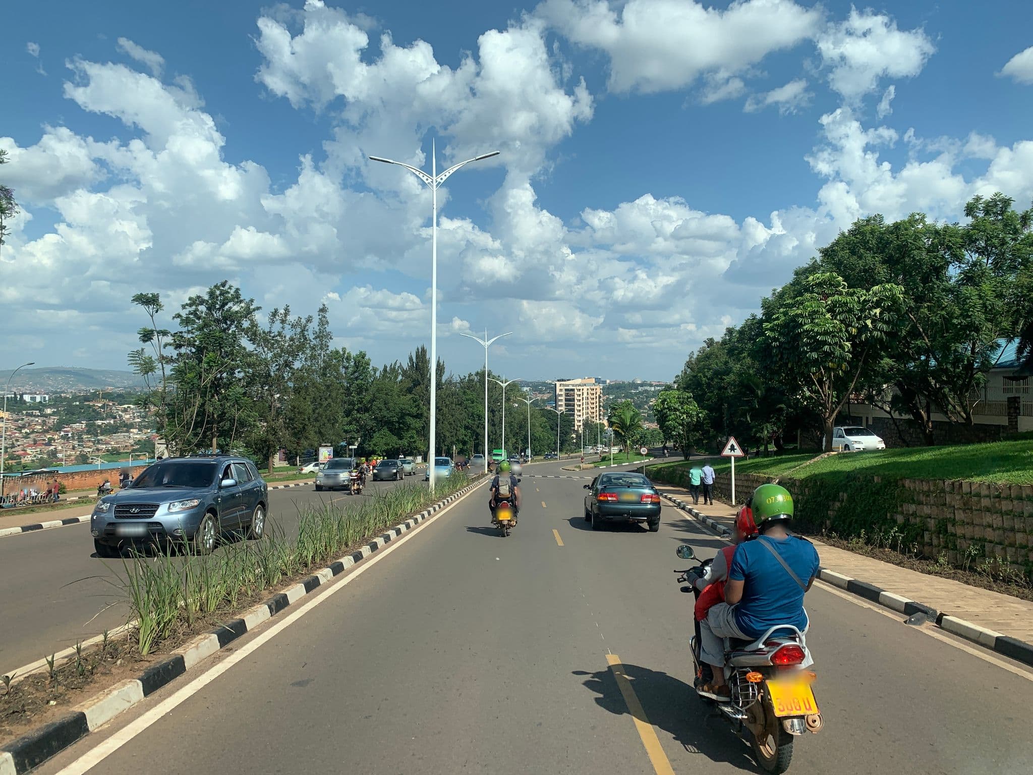 Street view near Hill View Hotel, Kigali