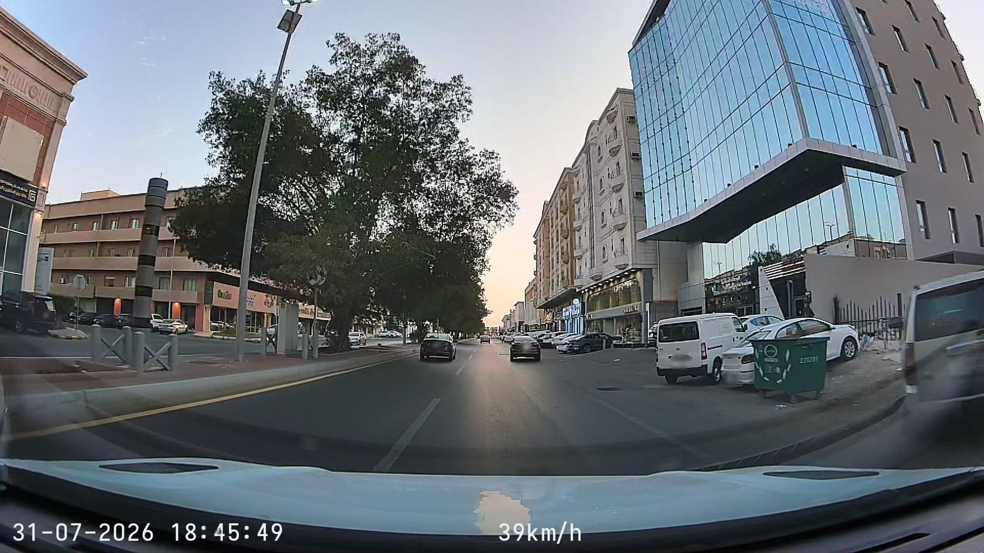 Street view near Sun Park Hotel Suites, Jeddah — © mechari (CC BY-SA · Mapillary)