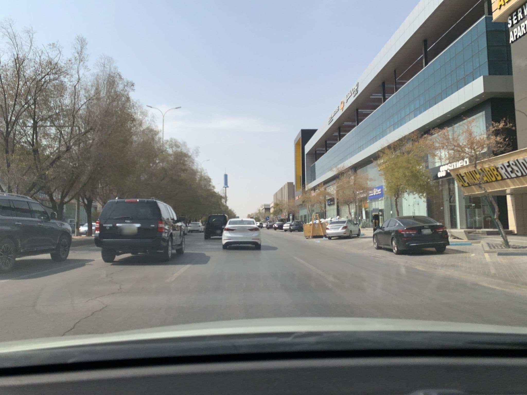 Street view near Almuhaidb Takhasosi value, Riyadh — © MahmoudRagab_HudhudMaps (CC BY-SA · Mapillary)