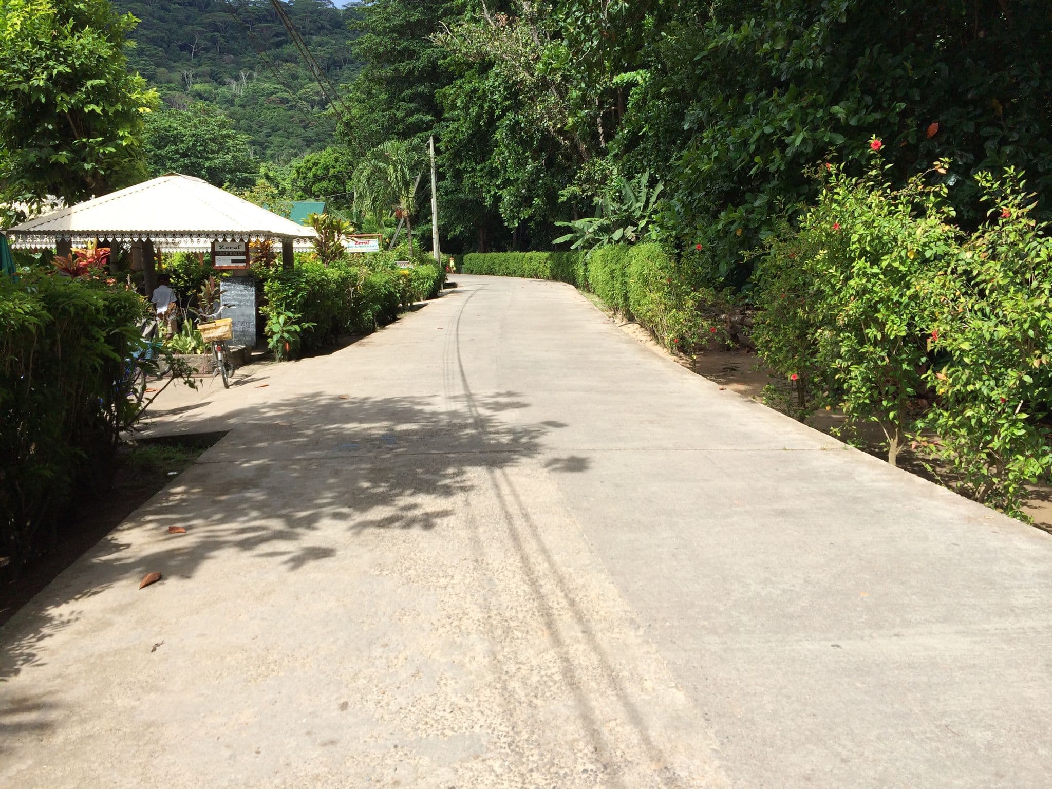 Street view near Zerof, La Digue — © till (CC BY-SA · Mapillary)